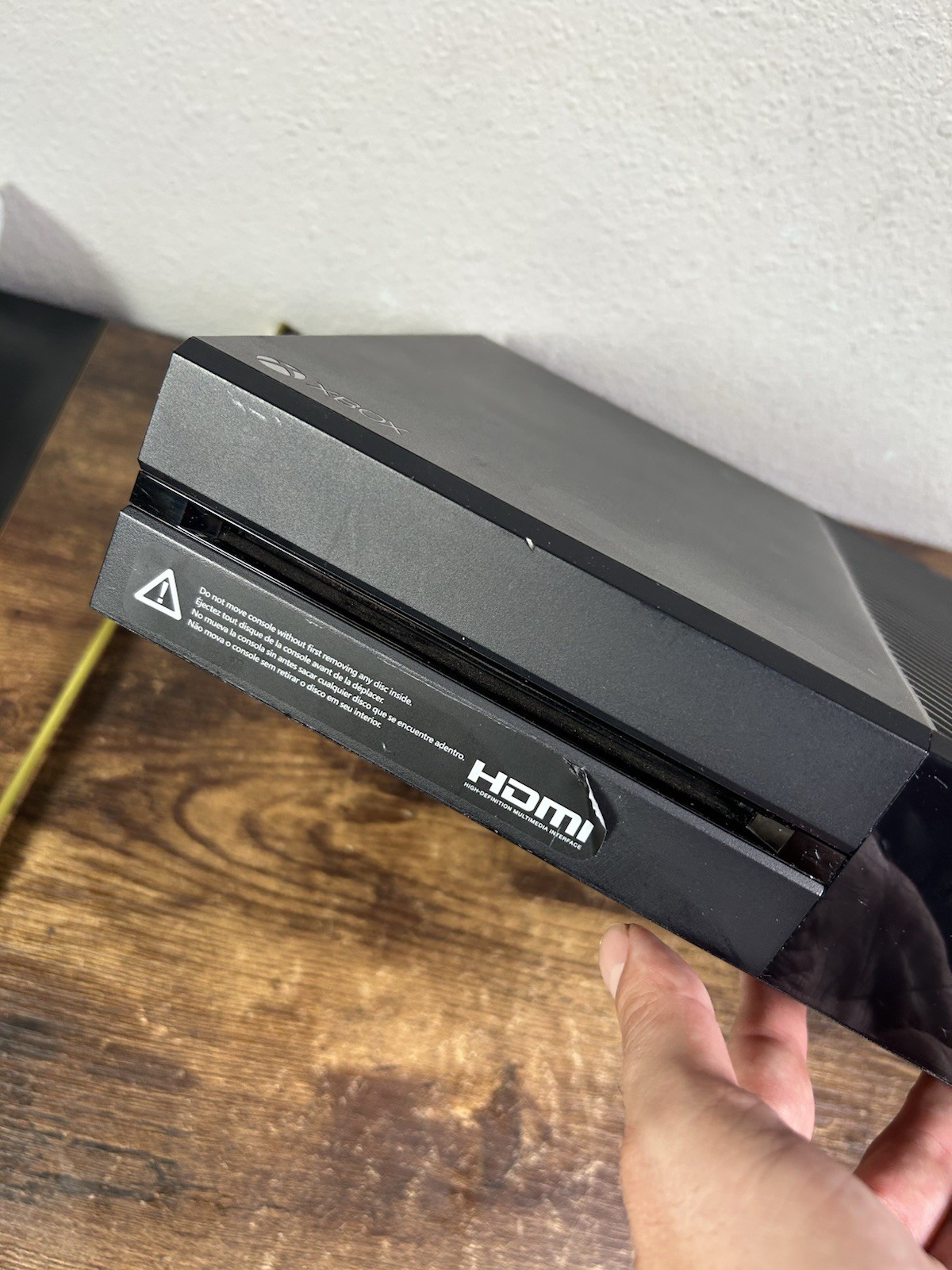 MICROSOFT XBOX ONE GAMING CONSOLE | 1540 | 1TB | NO POWER CABLE