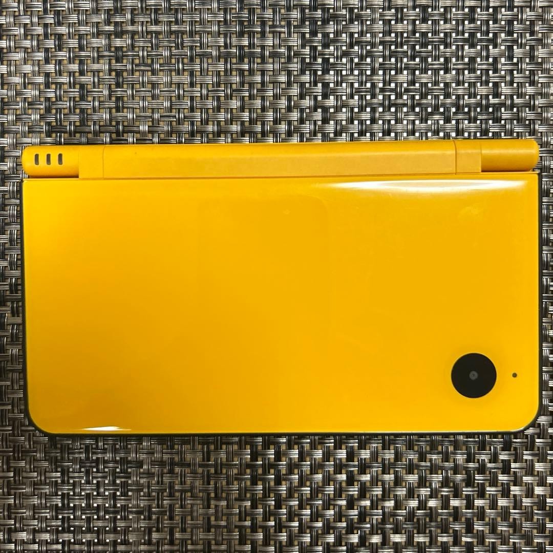 Nintendo DSi LL Yellow Console Tested Working Region Free Stylus Included