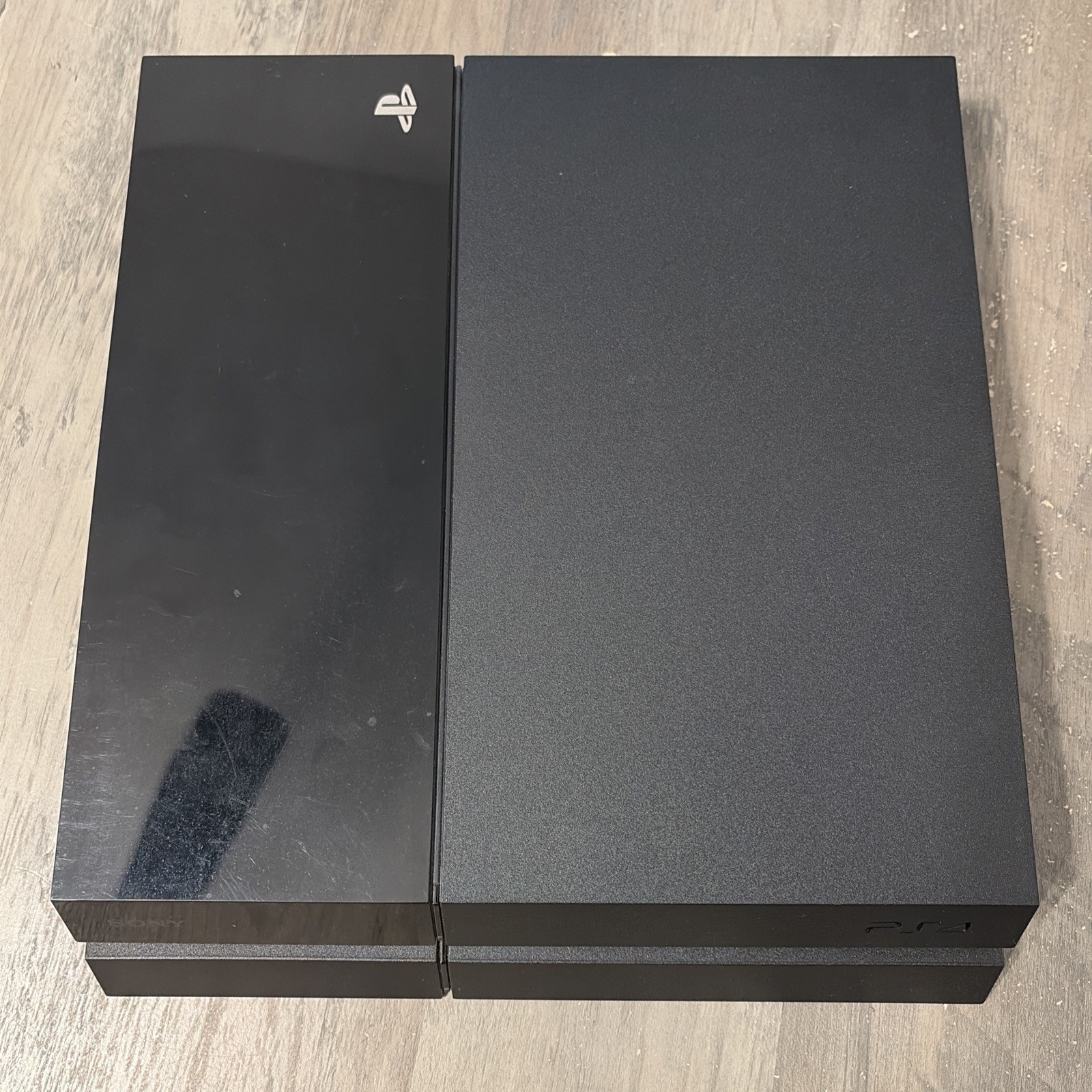 Sony PlayStation 4 CUH-1115A 500GB Console Bundle W/ 2 Controllers, Power, HDMI