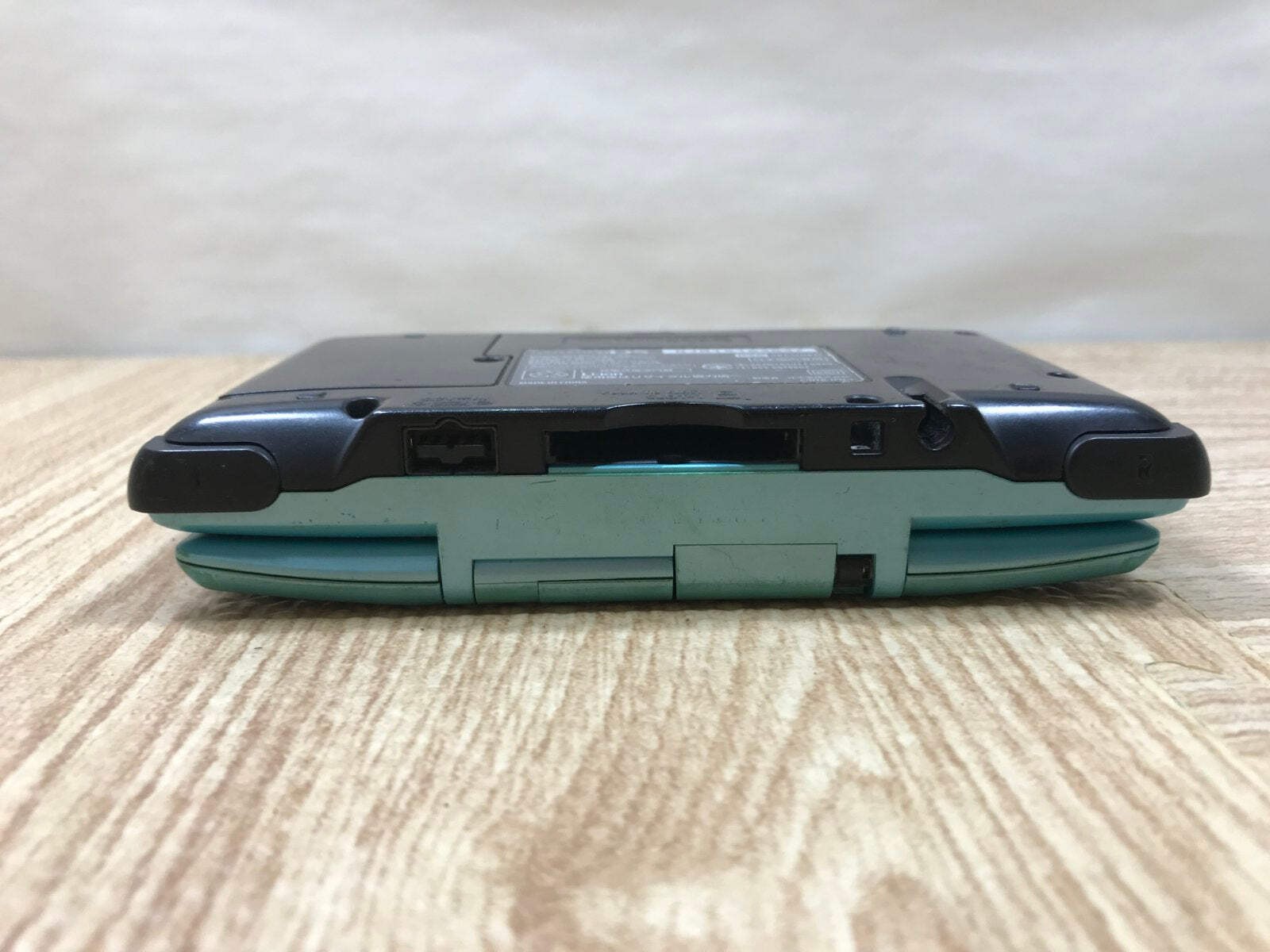 Nintendo DS Turquoise Blue Console Nintendo Japan – With Defects LG8980
