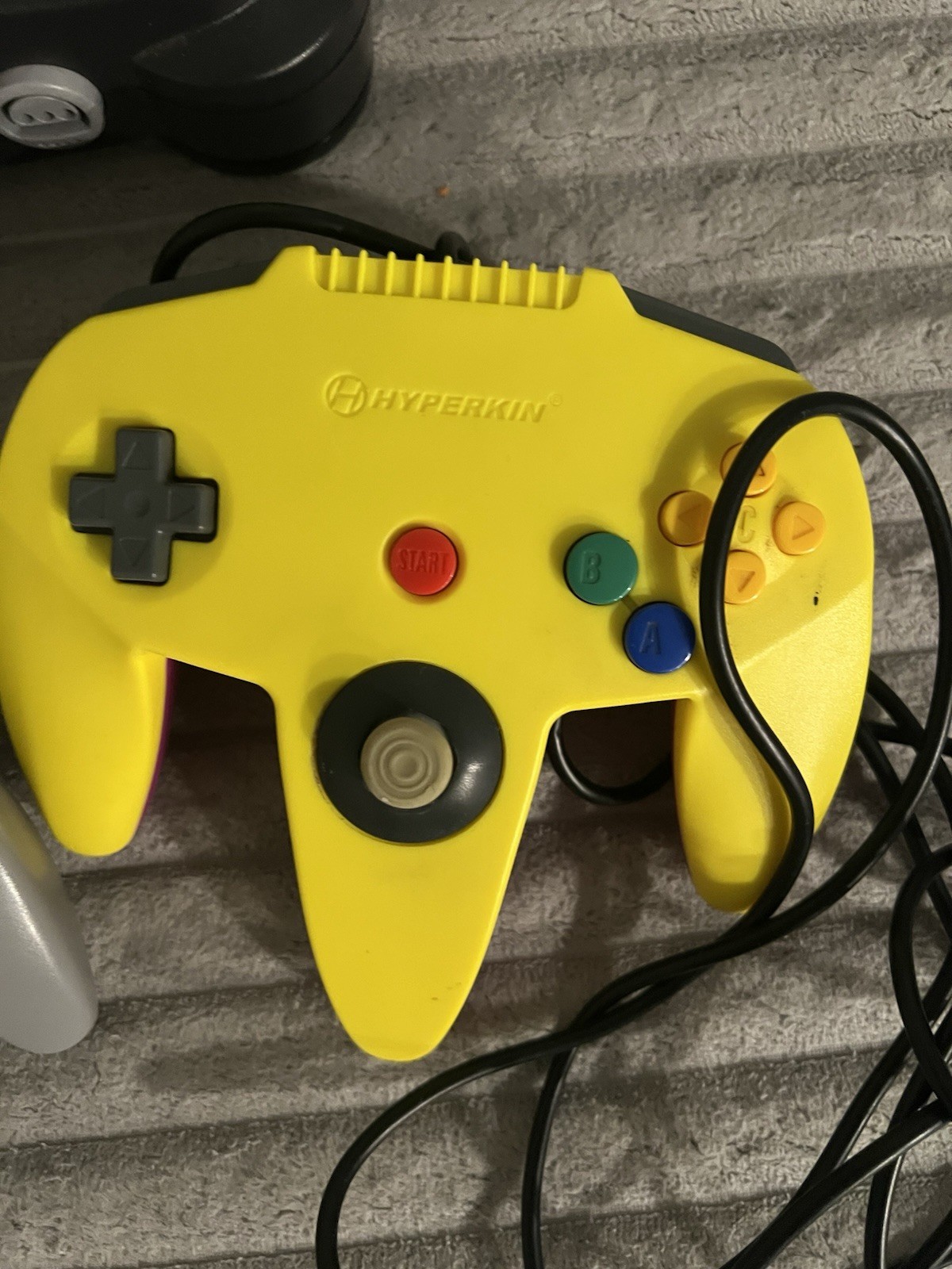 Nintendo 64 Console With Controller (No Cables)