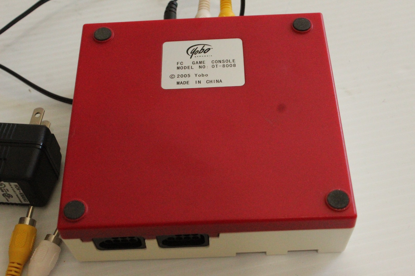 Yobo Gameware OT-8008 with Controller plays NES Tested Working