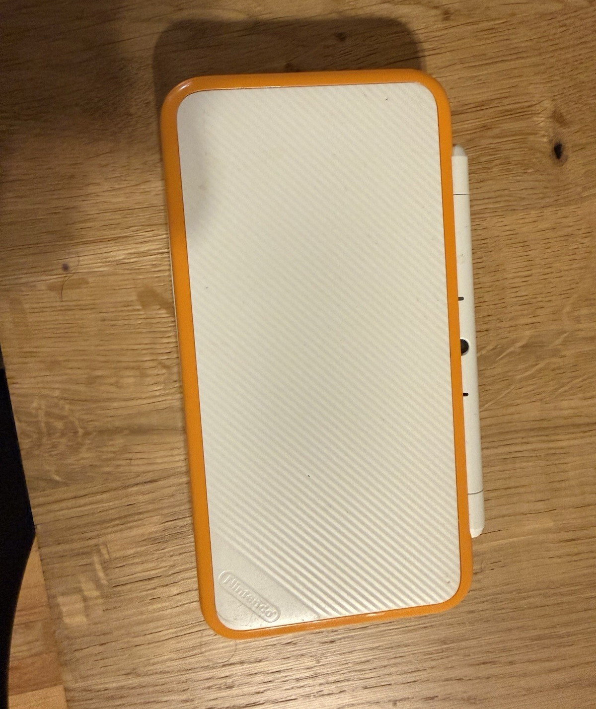 Nintendo 2DS XL White/Orange Handheld Console Bundle Stylus, Charger, FLASHCART