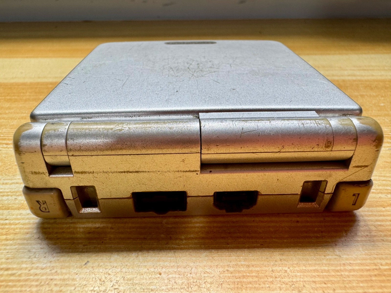 Nintendo Gameboy Advance SP AGS001 Ice Metallic Silver Handheld System Console