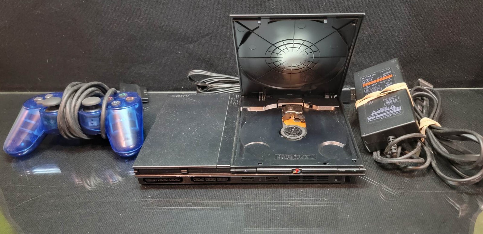 Sony PlayStation 2 SCPH-70001 Slim Console – 1 Blue Controller – 1 Memory Card