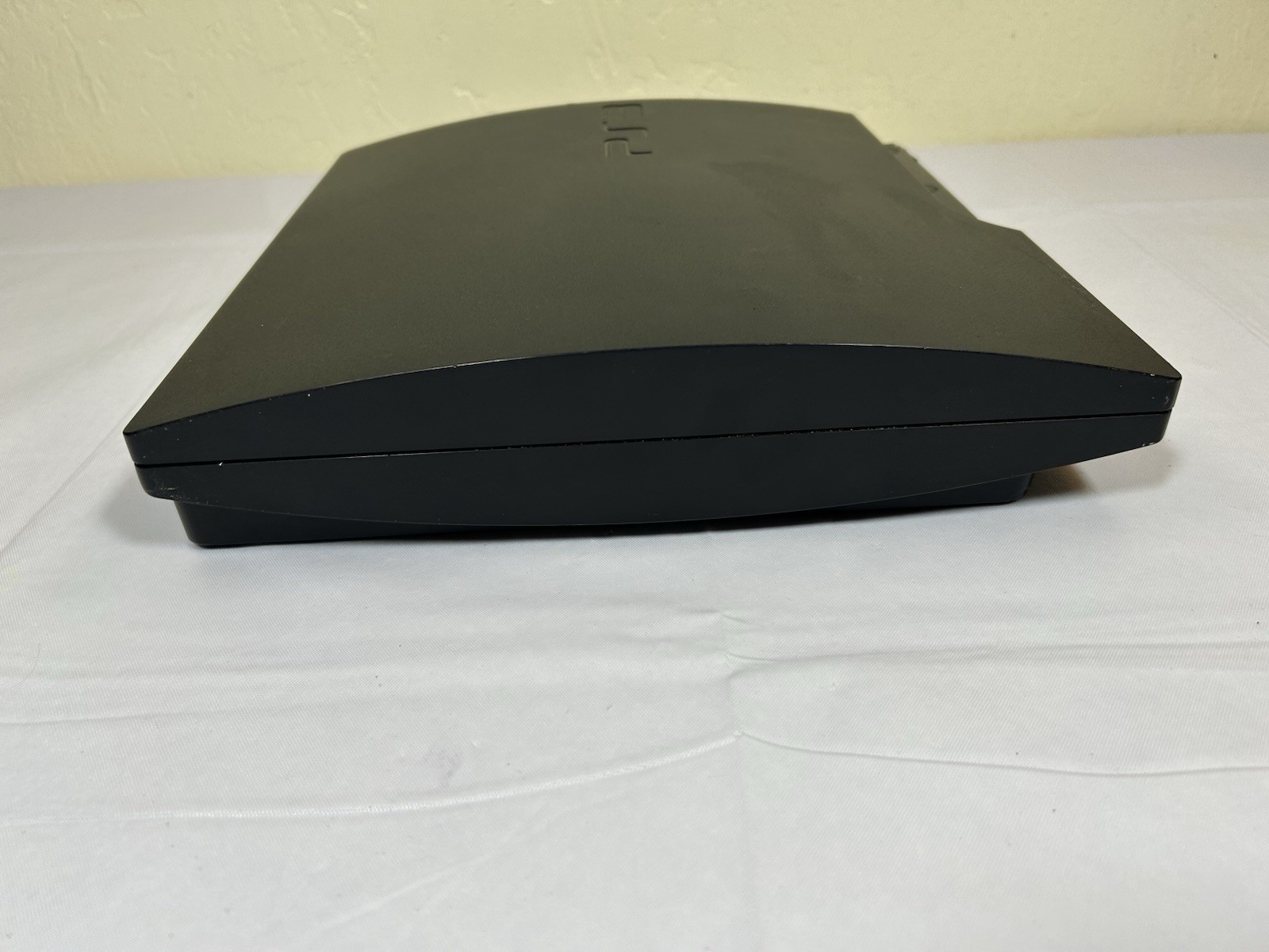 Sony PlayStation 3 PS3 Slim 160GB CECH3001A Console Only – Tested Working