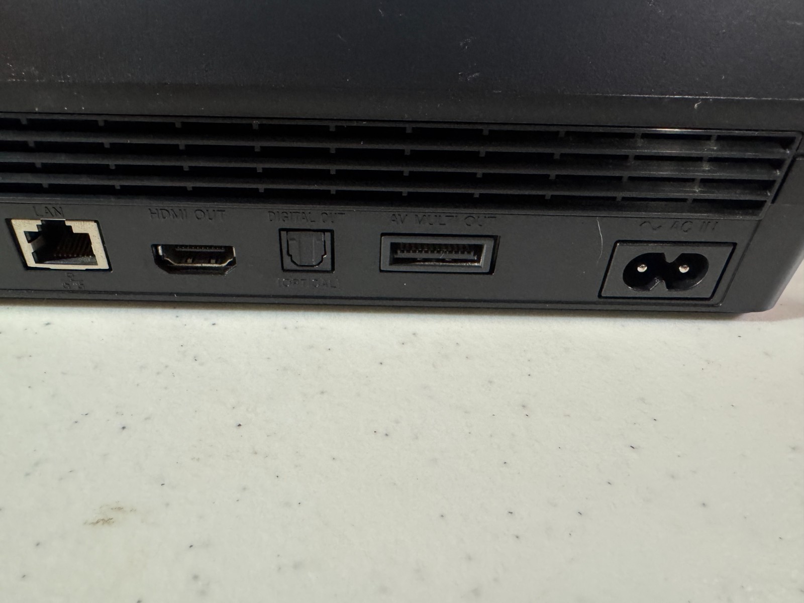 Sony PlayStation 3 PS3 Slim TESTED 320GB (3001B) w cords, controller and games