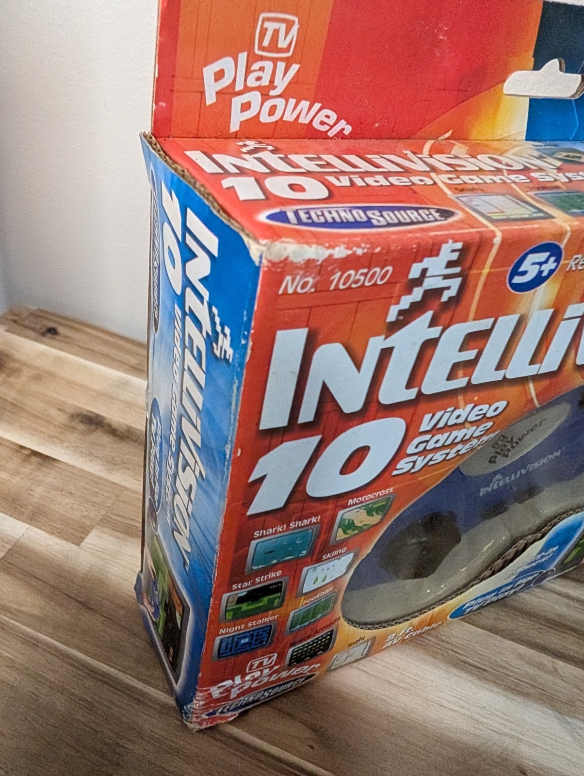 Intellivision 10 Game Retro Vintage Video Game System TV Power Plug in Play