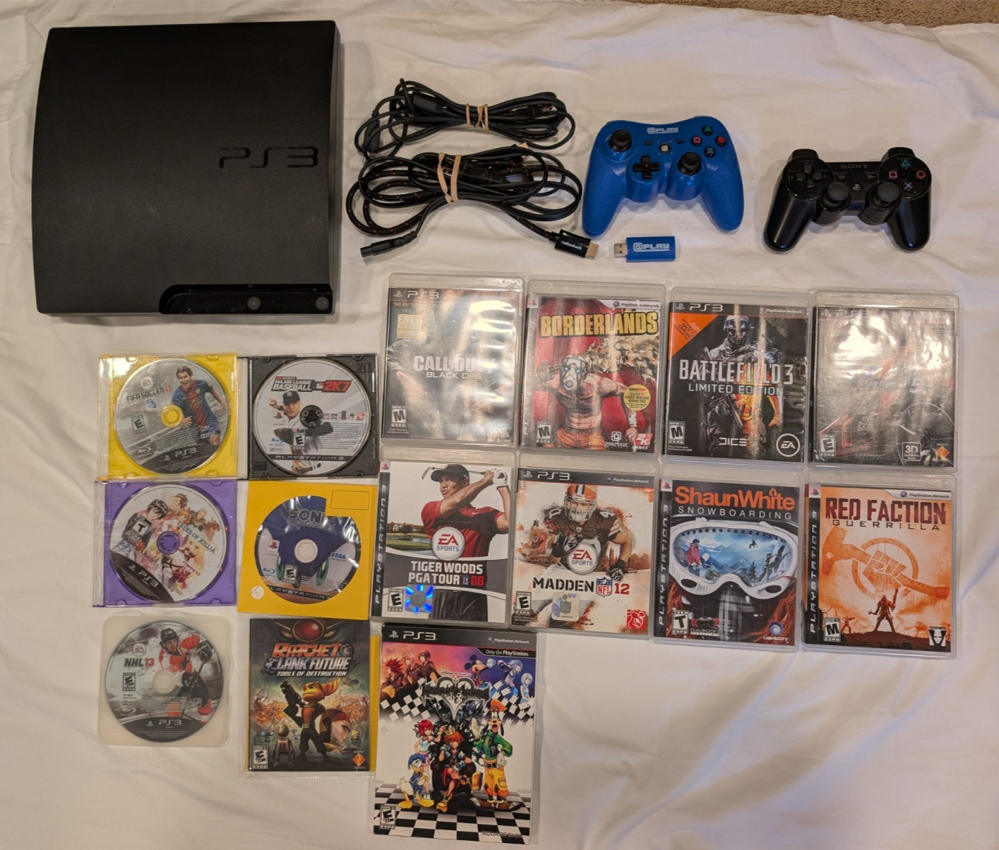 PS3 CECH-3001A 160GB Console 2 Controllers 15 Games TESTED