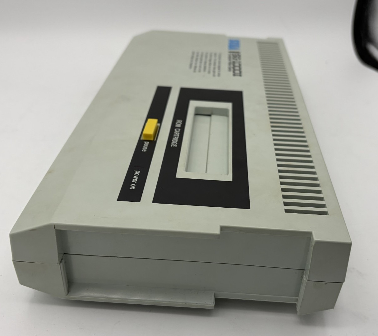 SEGA computer video game SG-1000II console with box with AC adapter