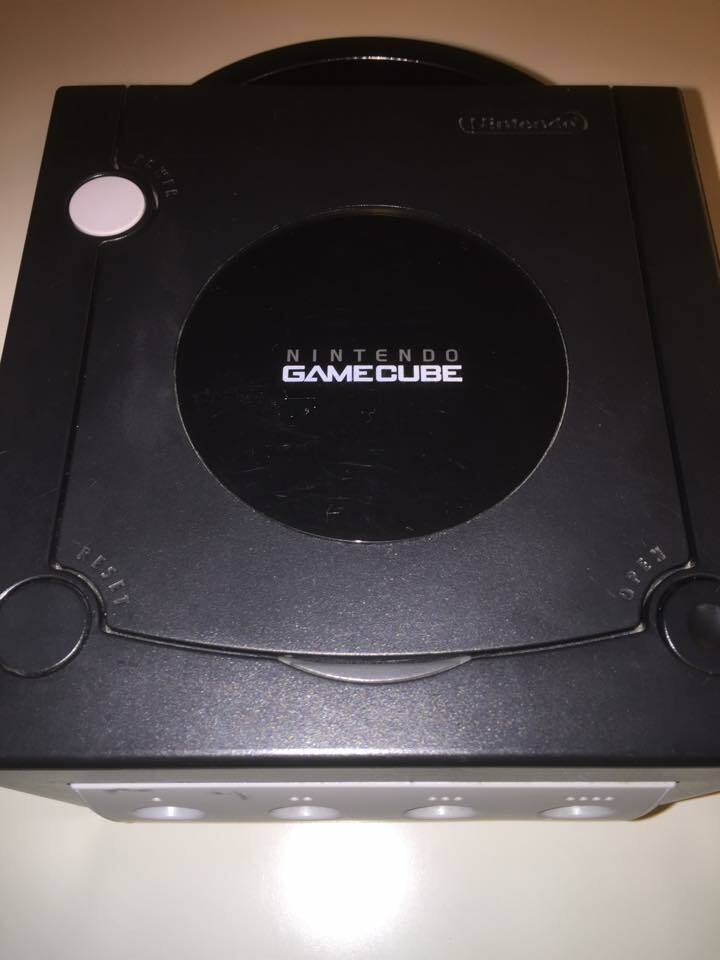 Nintendo GameCube Console System Black Bundle W/ Official Nintendo Controller
