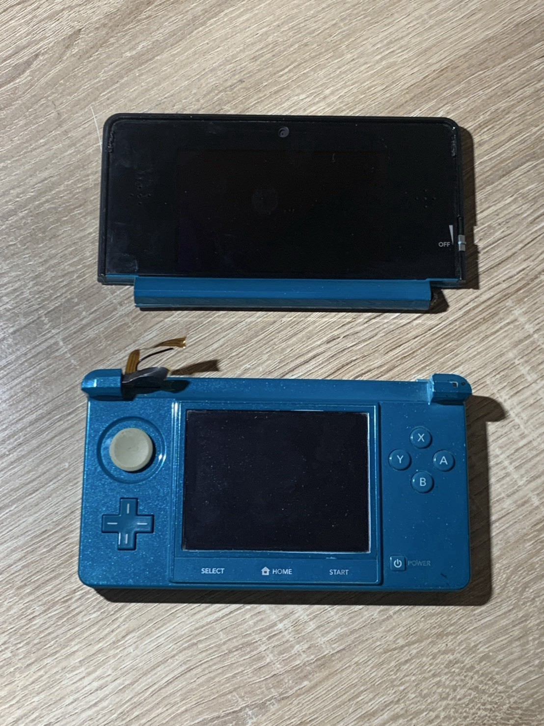 1275 Nintendo 3DS Aqua Blue For Parts