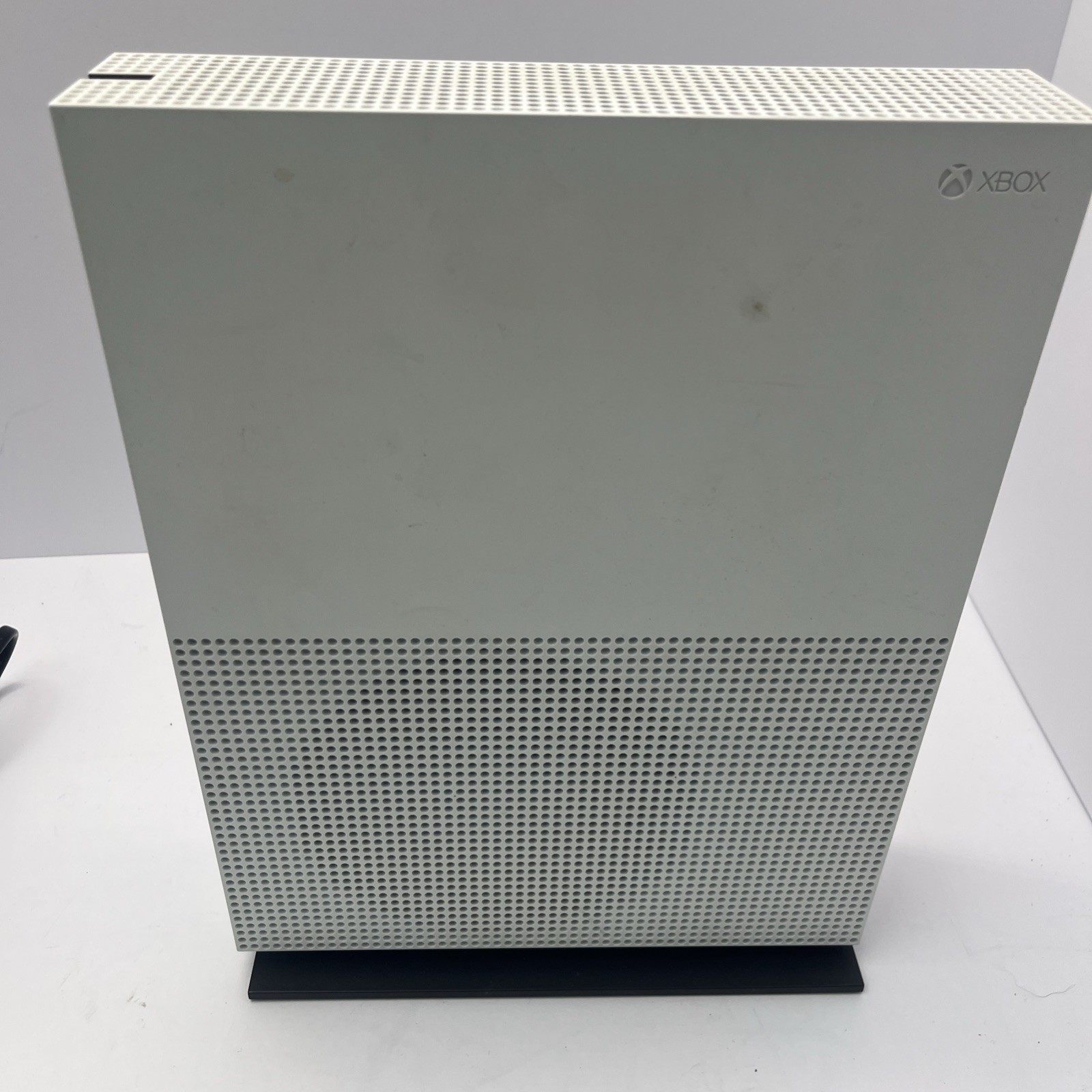 ​Xbox One S White Console Bundle | Series Controller, 2 Games (Titanfall 2) TEST