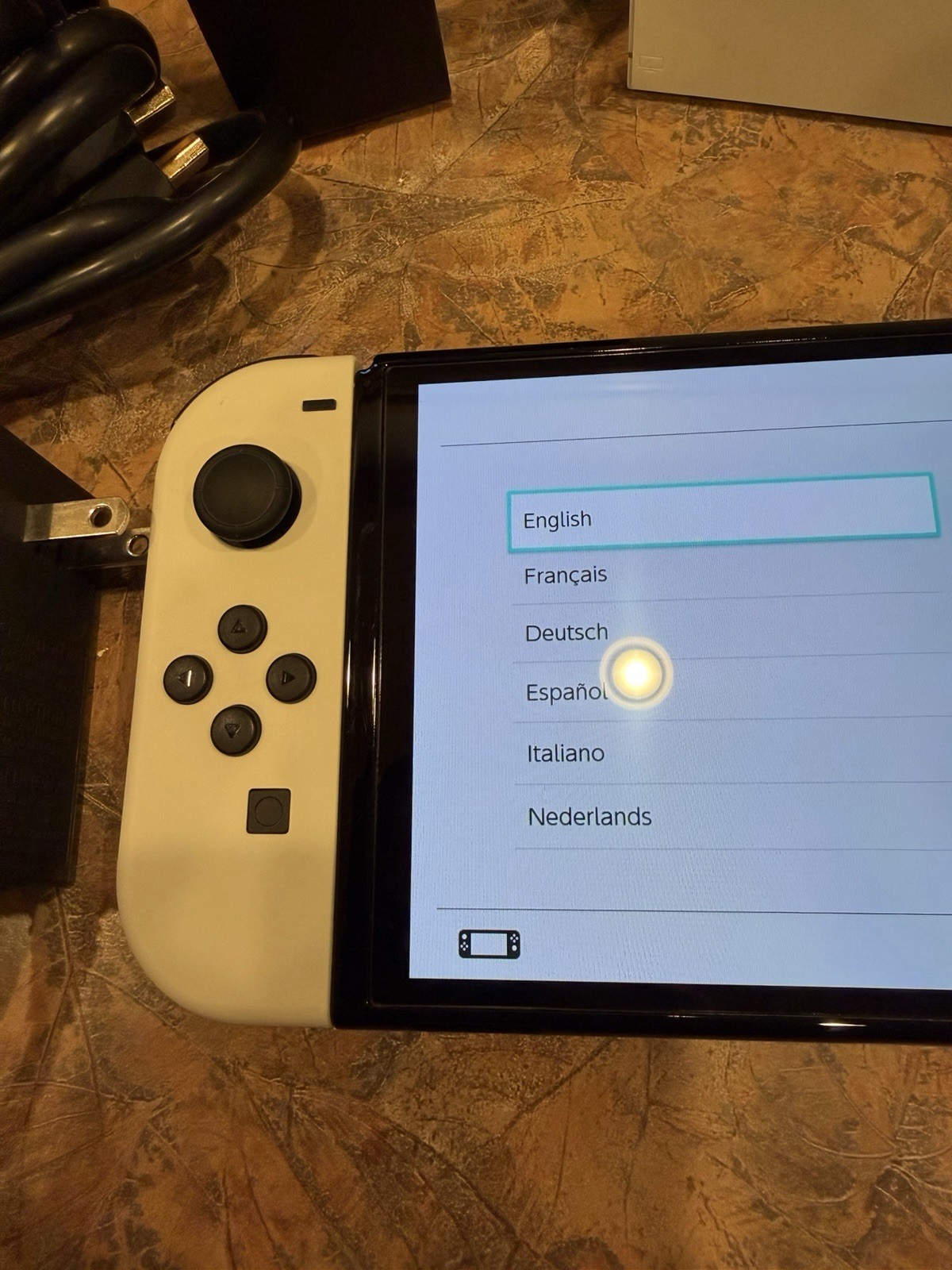 Nintendo Switch (OLED Model) White/Black 64GB Console w/ Dock Joy-Con Wi-Fi