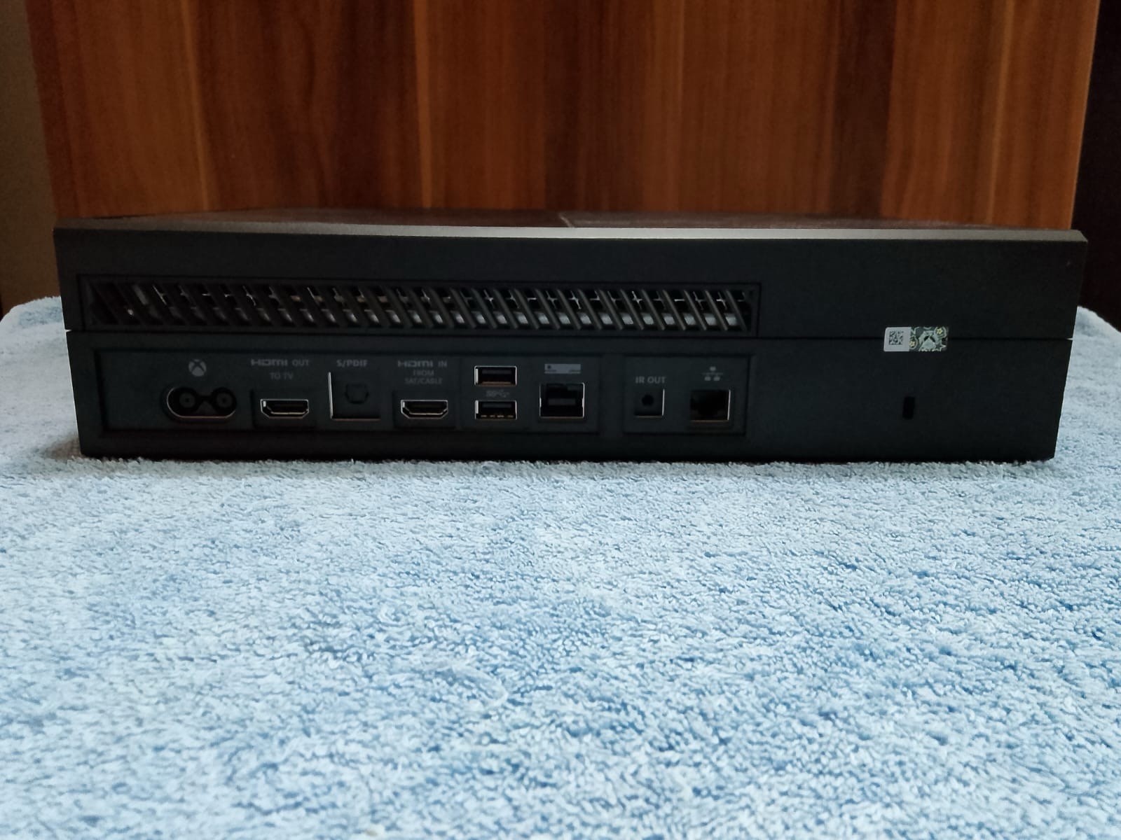 Microsoft Xbox One System 500GB Black Console Model 1540 w/ Games & Controller