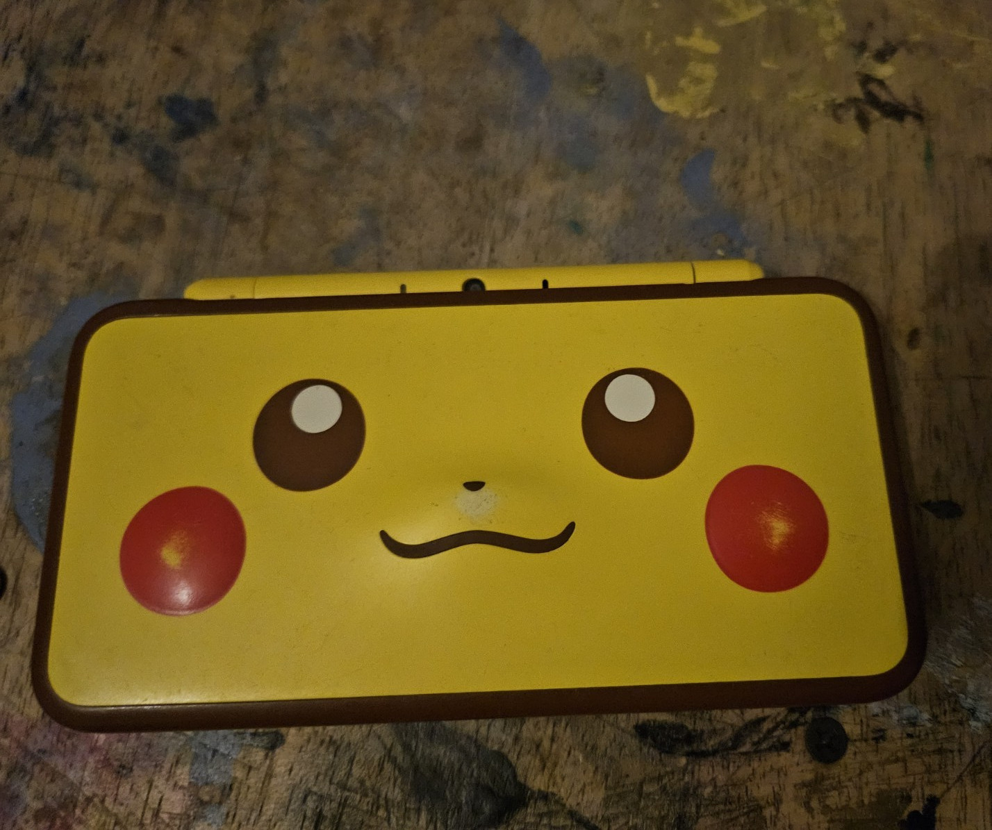 Nintendo 2DS XL Pikachu Edition Yellow Wi-Fi Region Free (3DS)