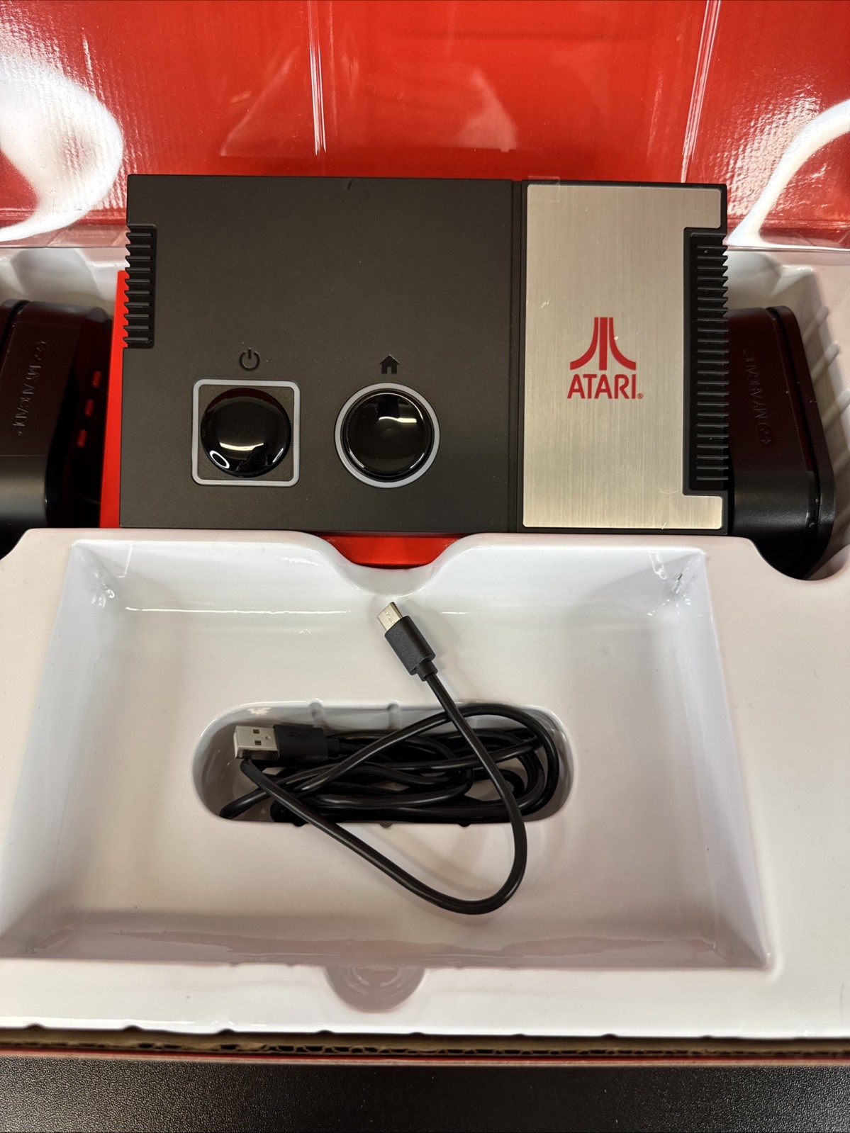 My Arcade Atari GameStation Pro HDMI Console Games 7000 – 2 Wireless Controllers