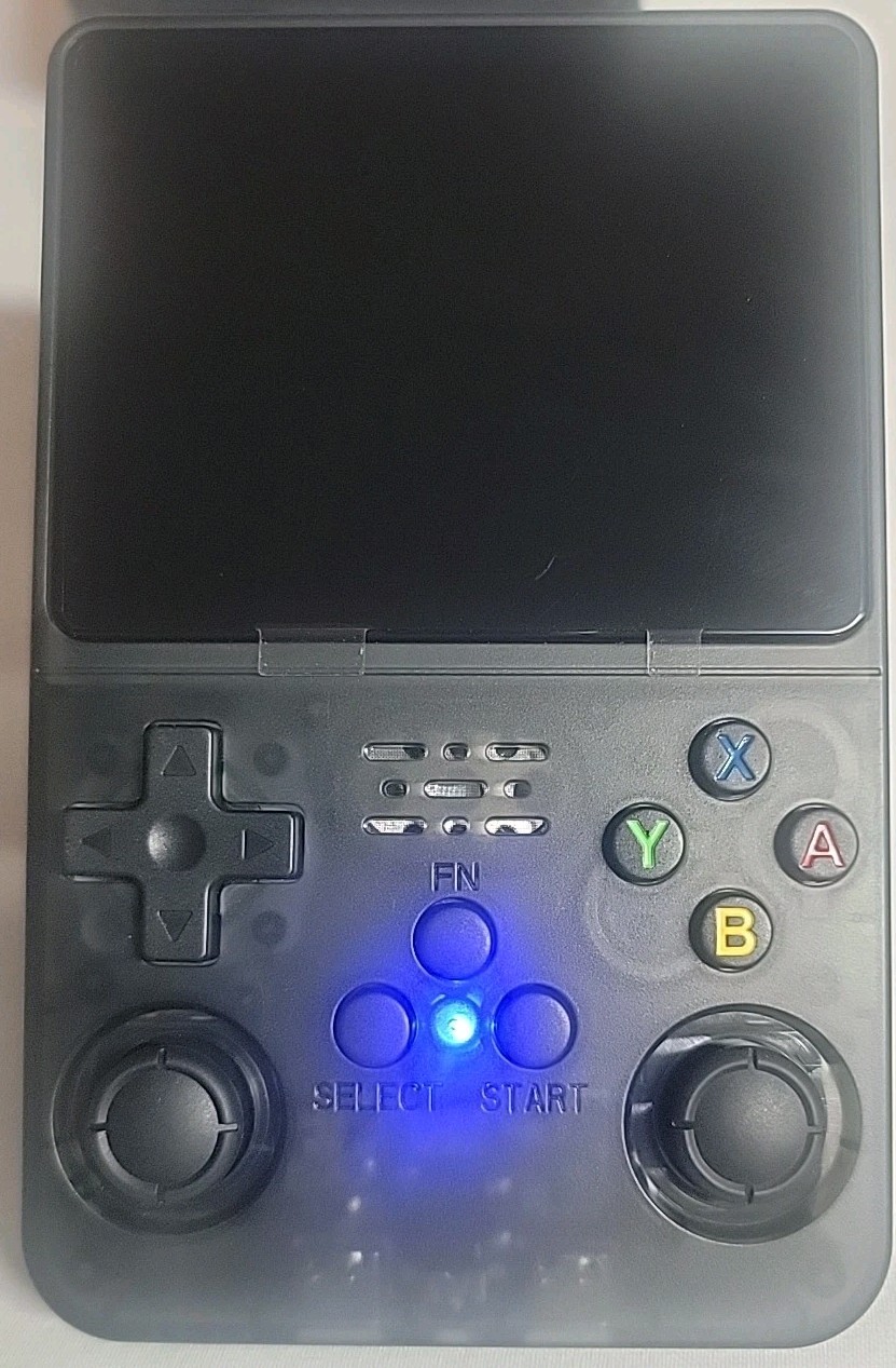 64GB, R36S Retro Handheld Video Game Console 25003 Games Available 3.5″Screen