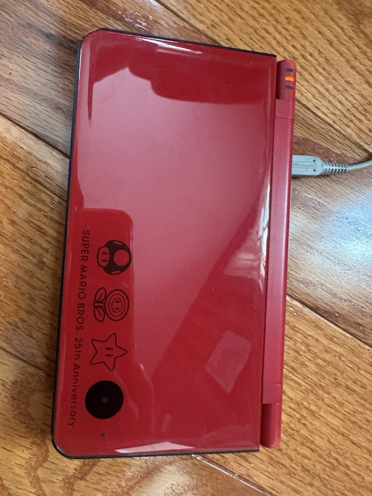 Nintendo DSI XL Super Mario Bros. 25th Anniversary Edition Red – With More
