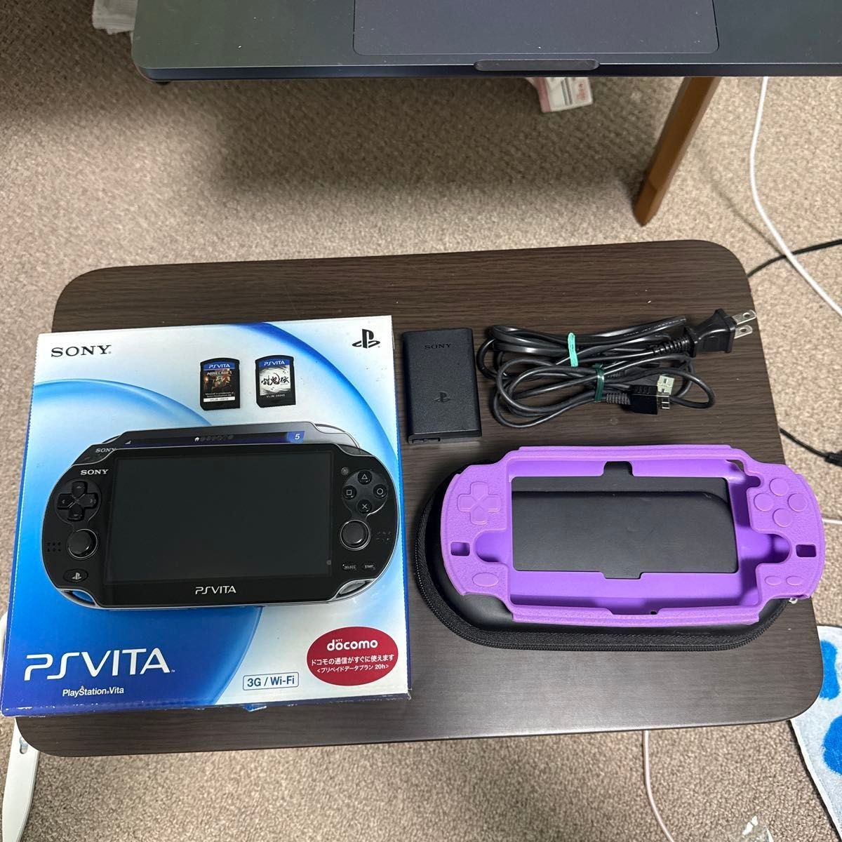 SONY PlayStation Vita PCH 1100 3G Wi Fi model Crystal Black
