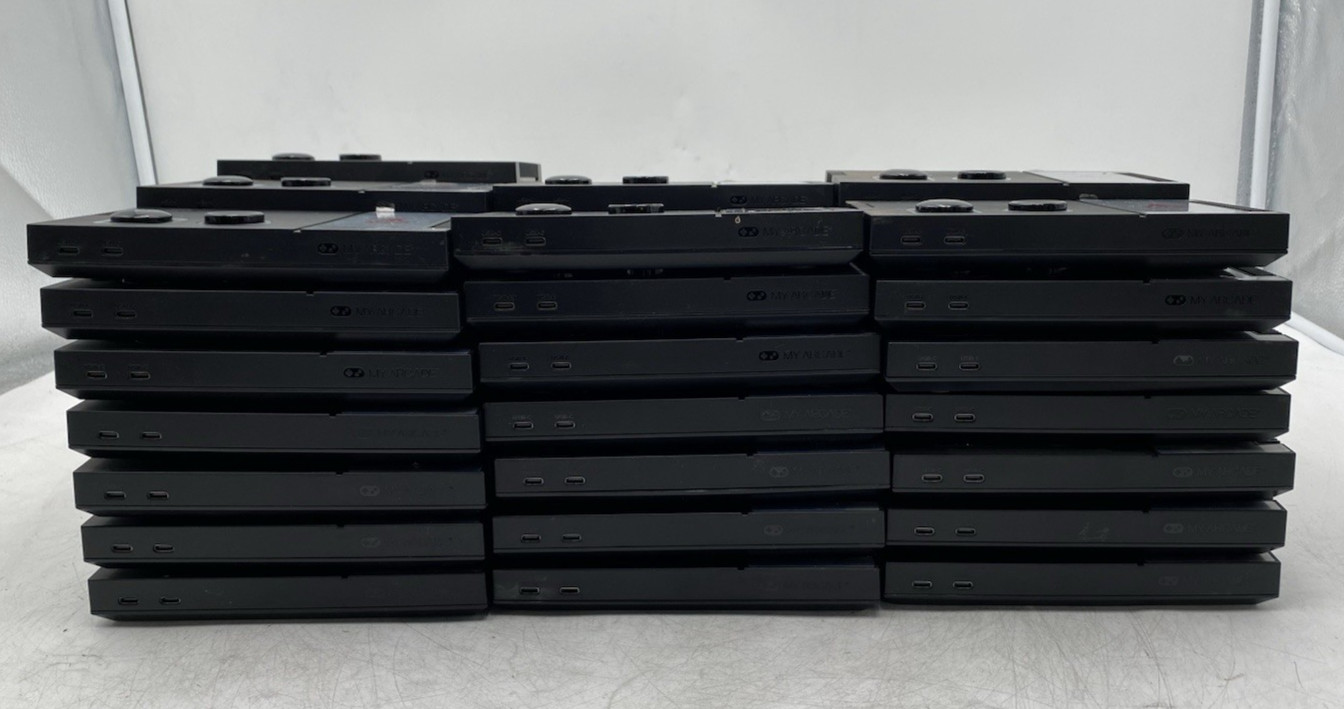 Lot of 61 Arcade Atari Game Station Pro Video Game Console .DGUNL-7012
