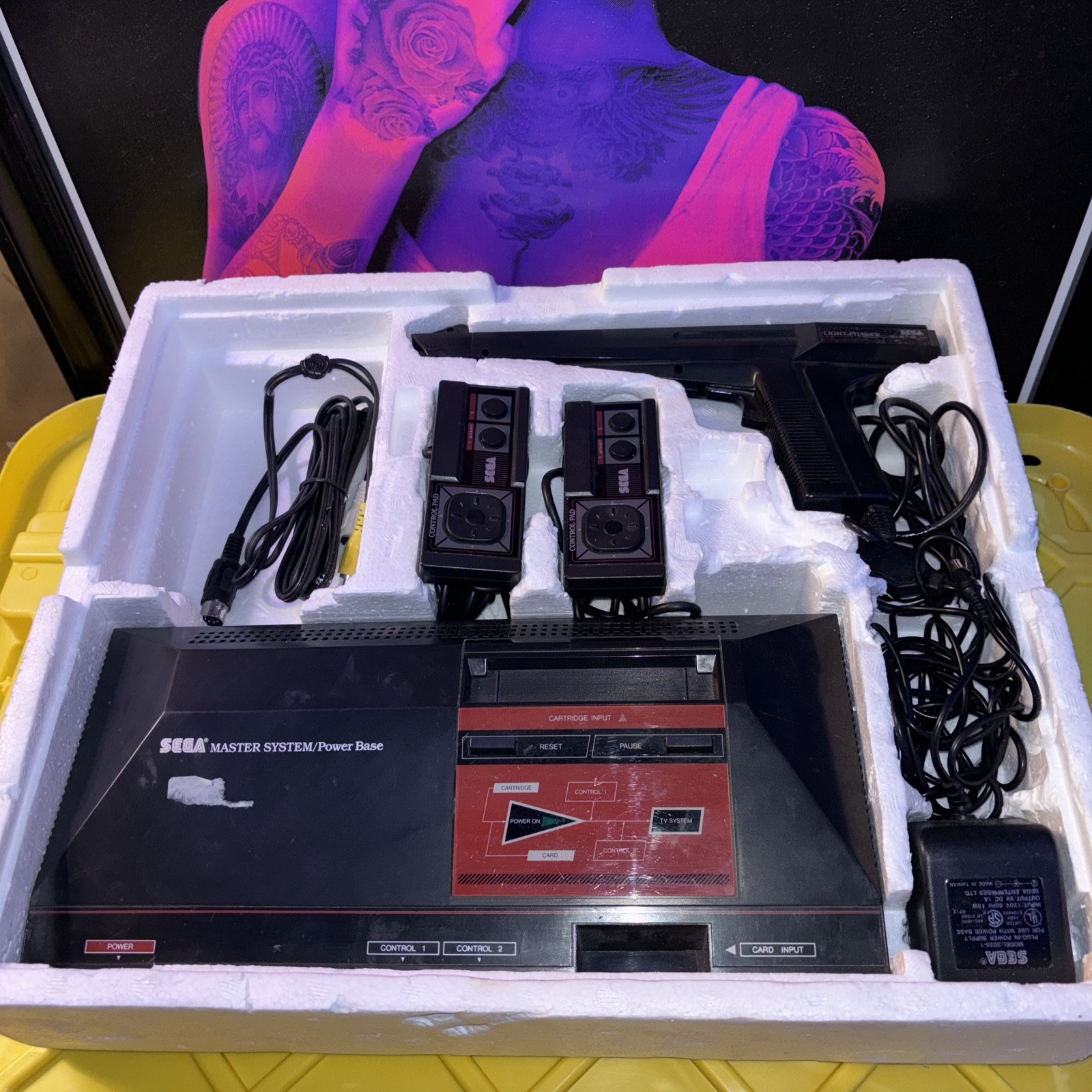 Sega Master System Power Base Console CIB MINTY w/ Light Phaser Model 1