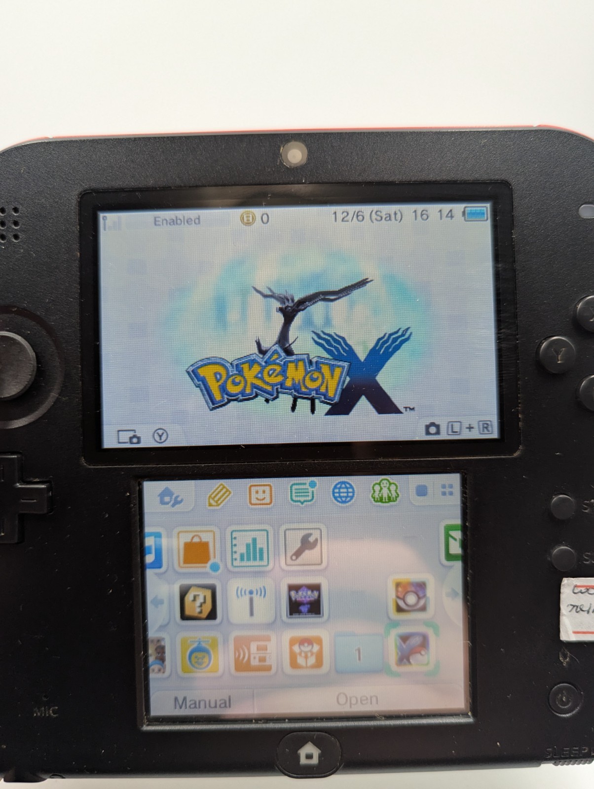 Nintendo 2DS Red/Black – Rough, Needs Thumbstick, Pokémon X + Crystal