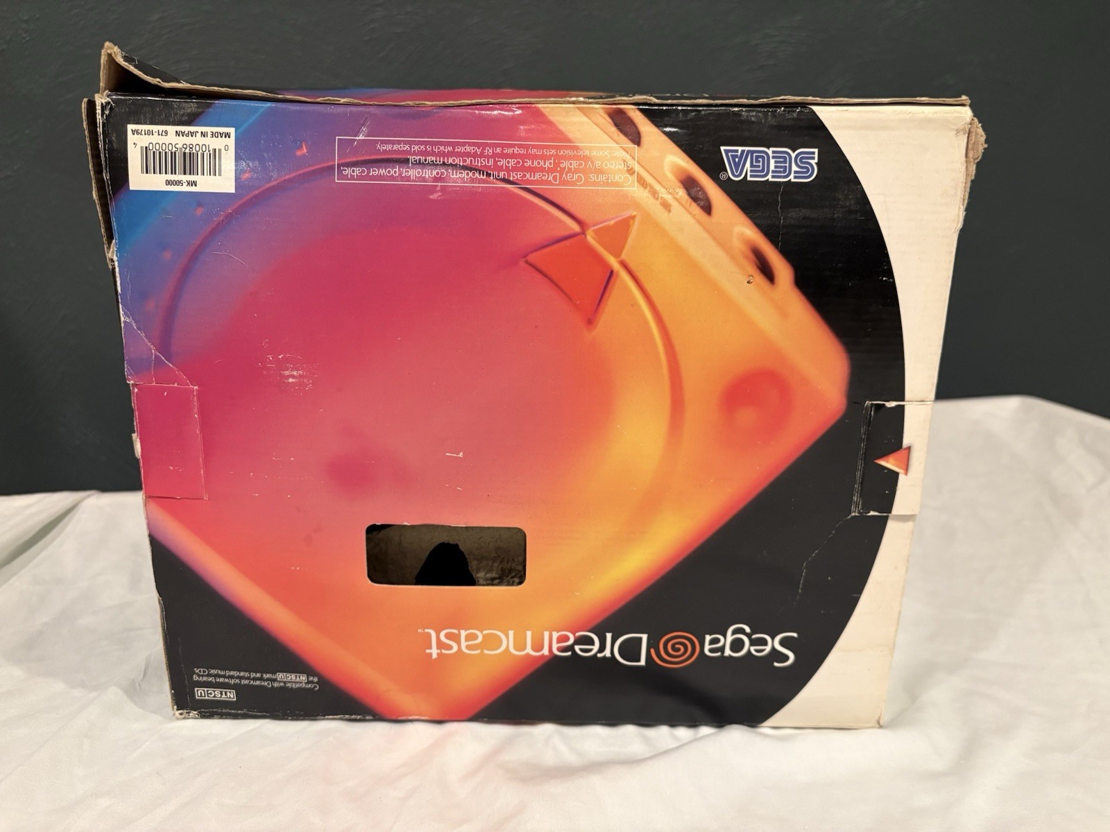 SEGA Dreamcast HKT-3020 Console White w/ Box, 1 Game, Manuals, Cords, Controller