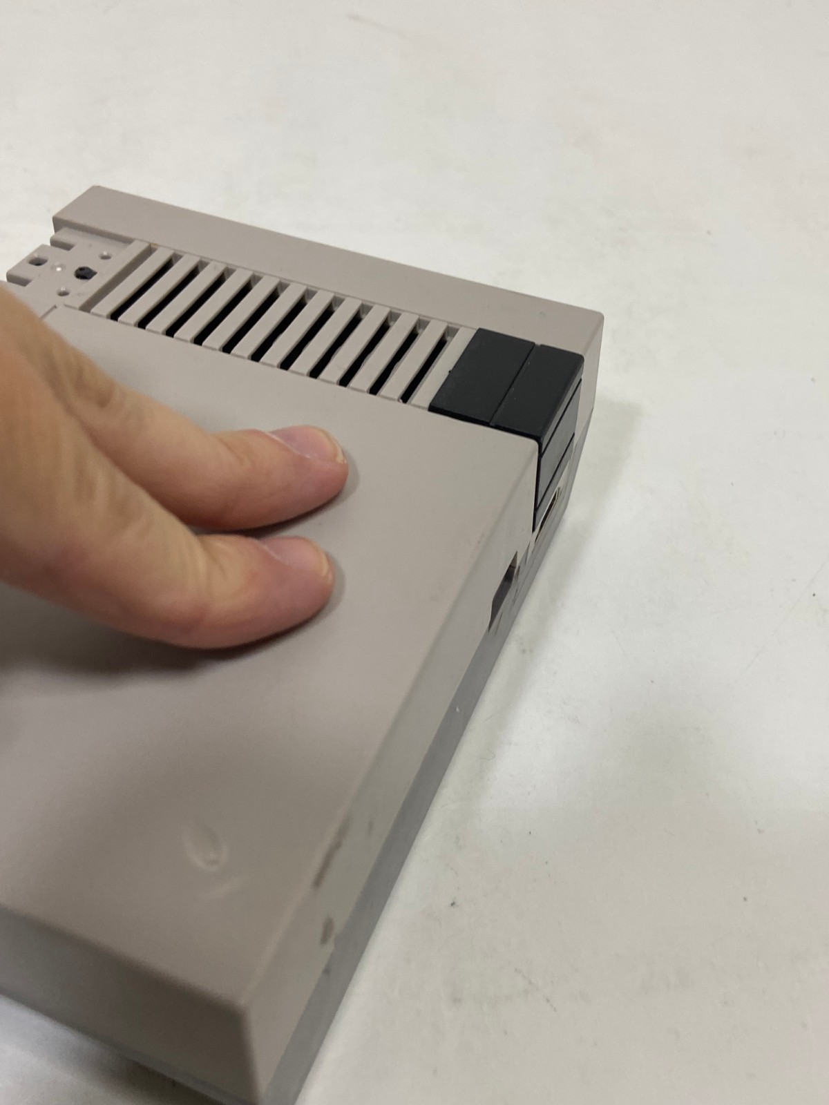 🌊 Nintendo Universal NES Classic Edition MAIN UNIT ONLY + CONTROLLER – K1