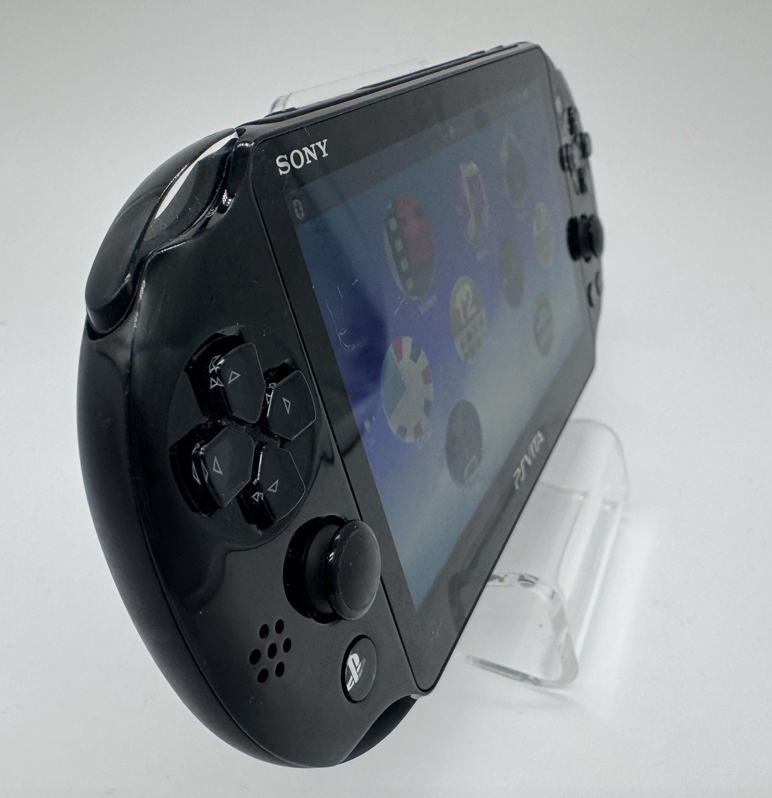 Playstation Vita 2000-Black- 16gb-w/ Charger-In Box-Import-In English