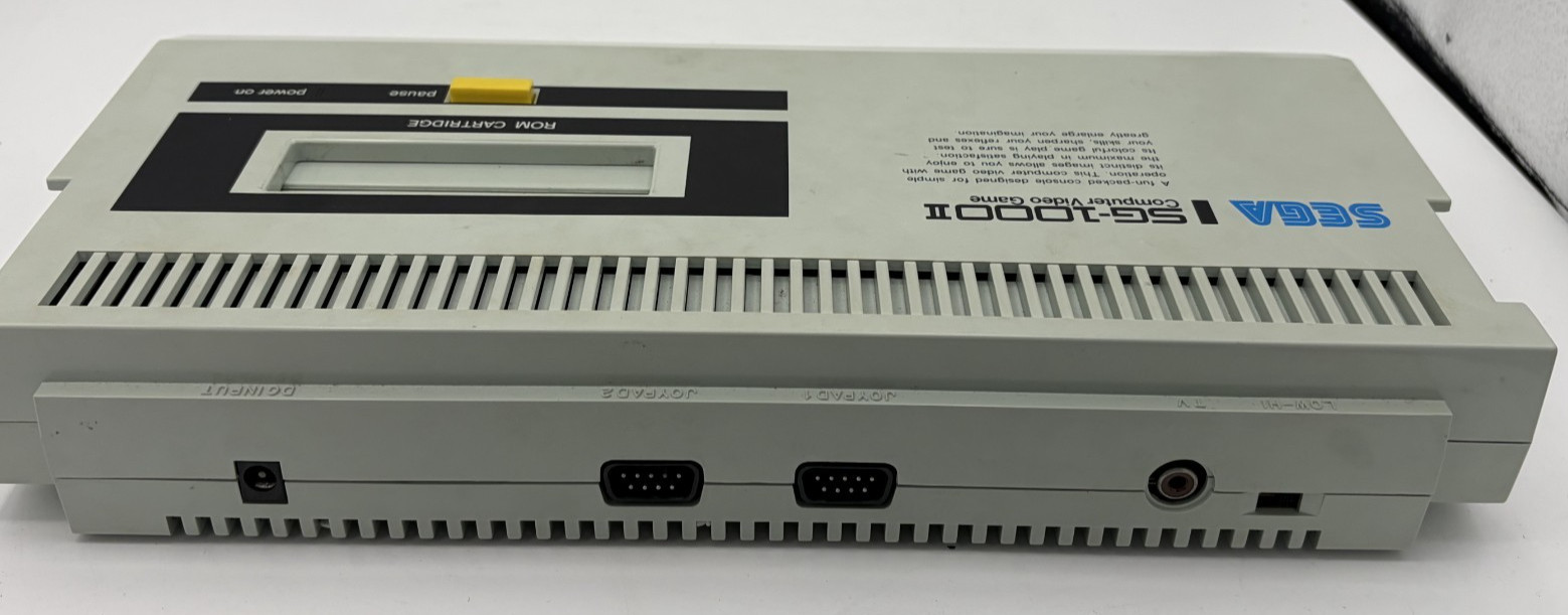 SEGA computer video game SG-1000II console with box with AC adapter