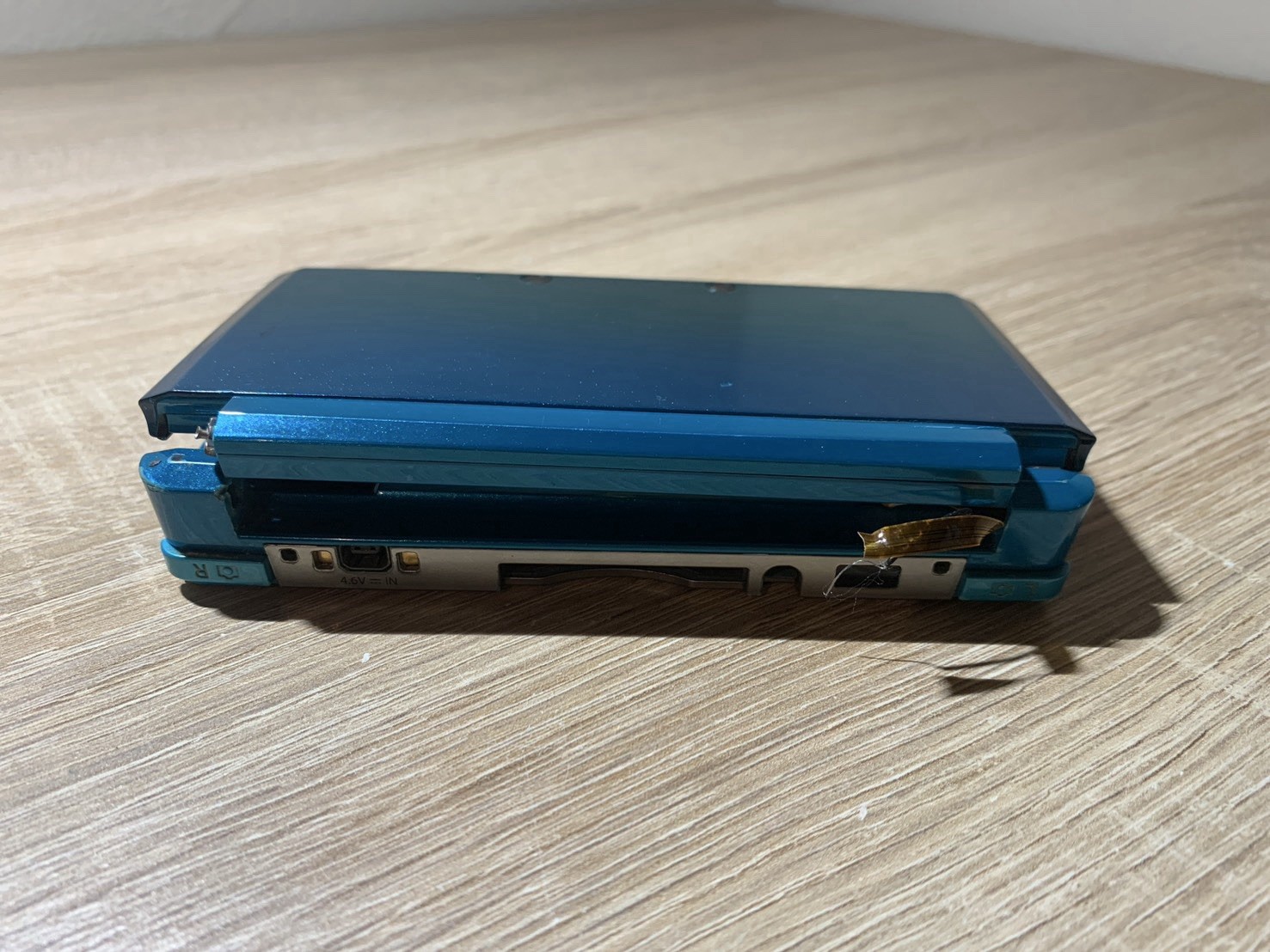 1275 Nintendo 3DS Aqua Blue For Parts