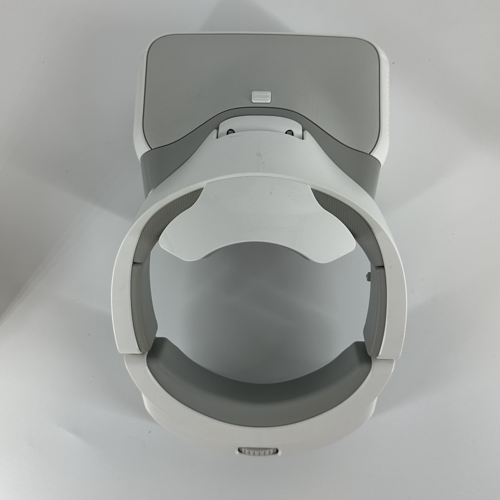DJI Phantom 3 Standard Drone Quadcopter White w/ DJI goggles FPV – Good