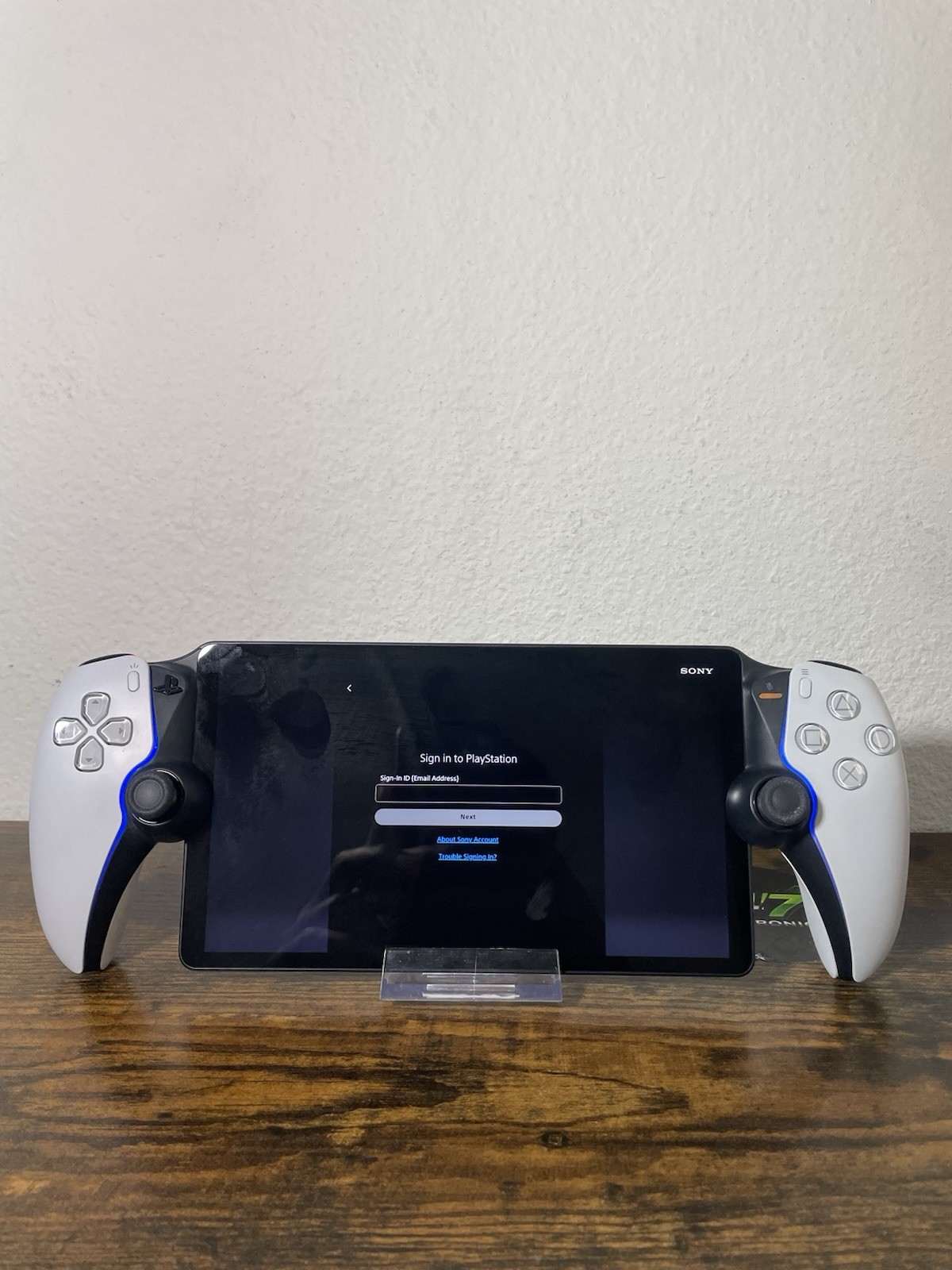 Sony PlayStation Portal Remote Play Handheld for PS5 CFI-Y1001 White TESTED READ