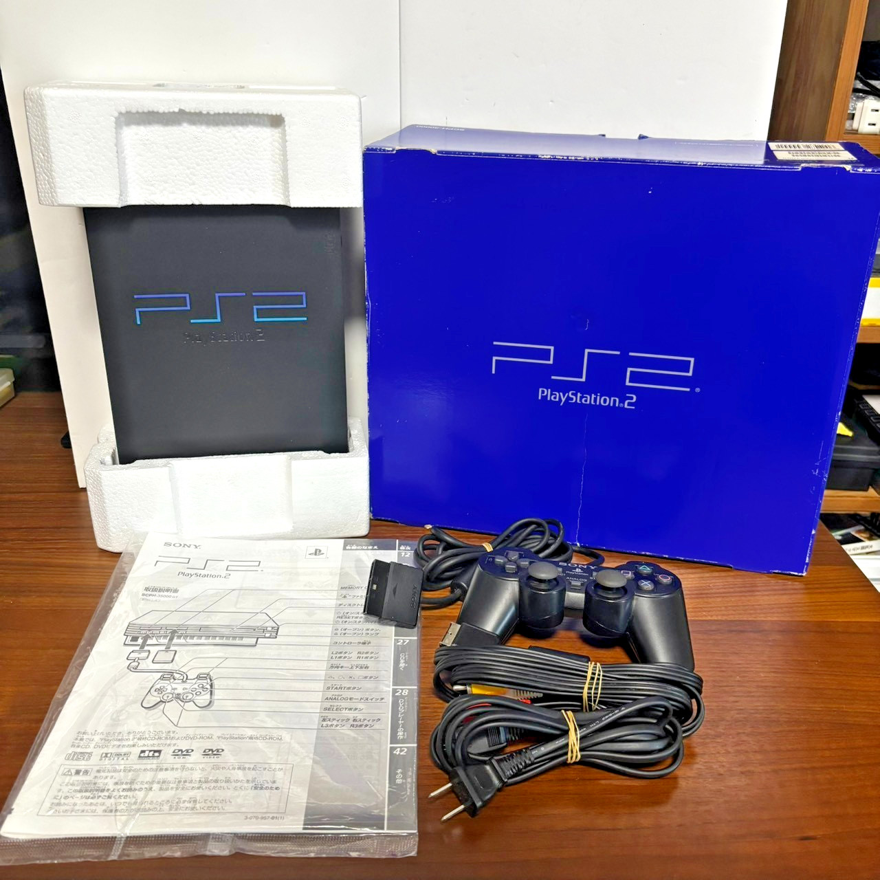 Sony PlayStation 2 SCPH-30000 Black Console Tested w/ Box, Controller, Cable PS2