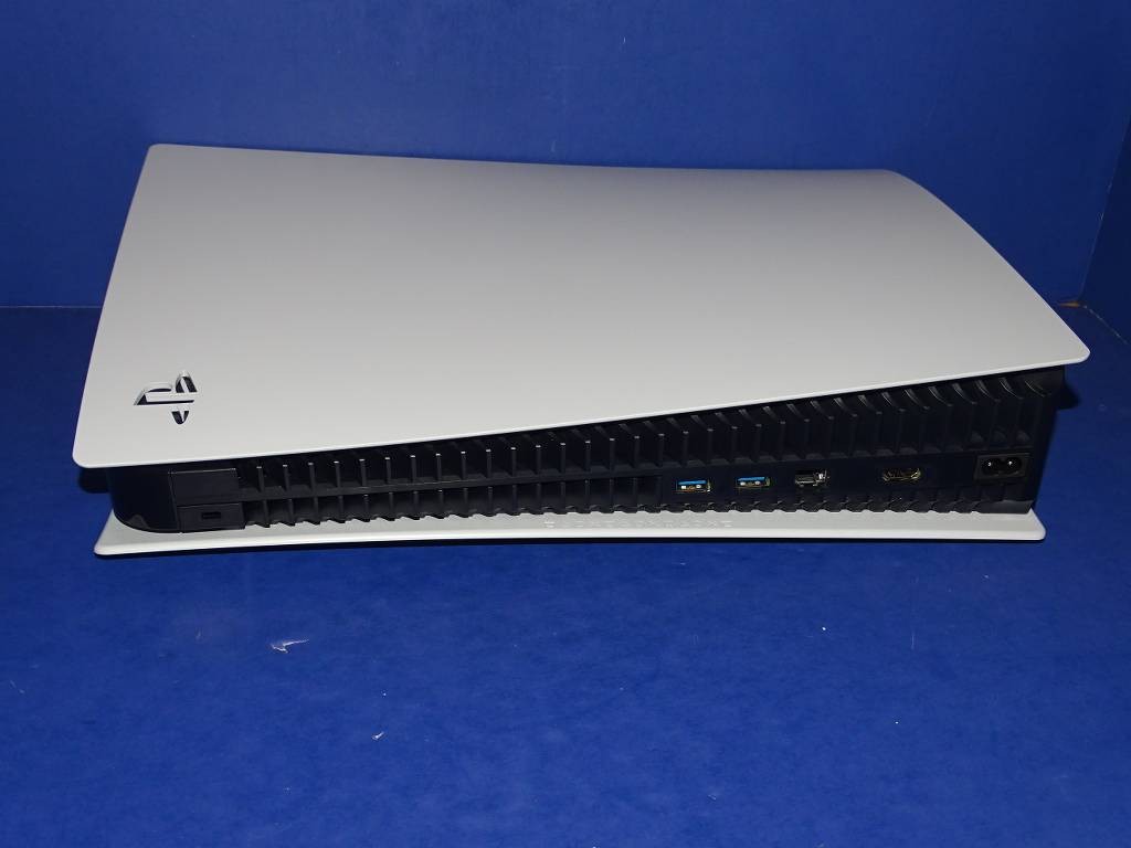 Sony PlayStation 5 Blu-Ray Disc Edition 825GB Console PS5 W/ BOX AND ALL CABLES