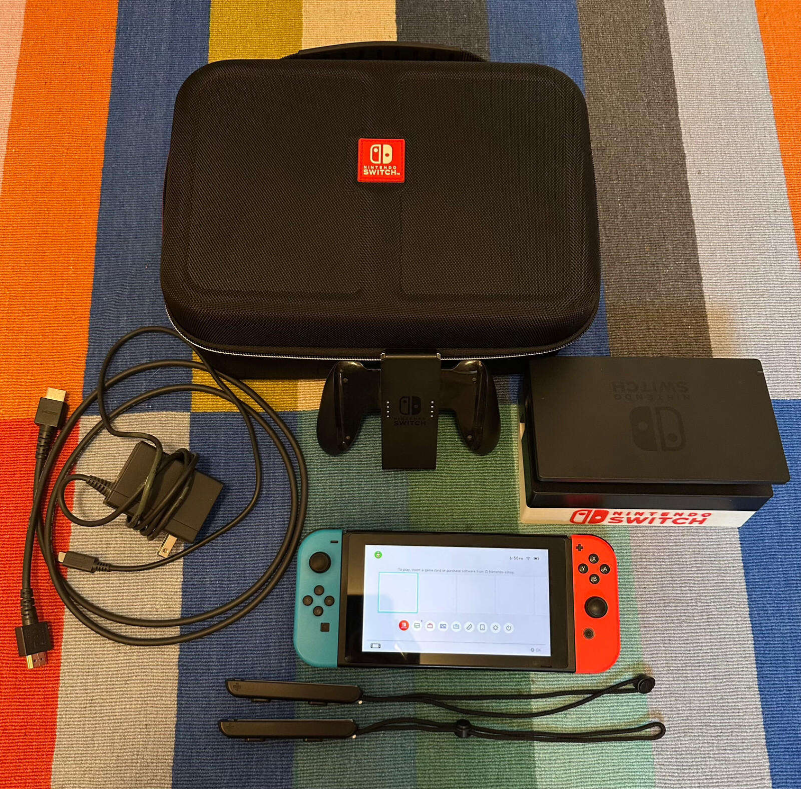 Nintendo Switch HAC-001 V1 Console (Unpatched XAW1010) + Dock + 128GB + Case
