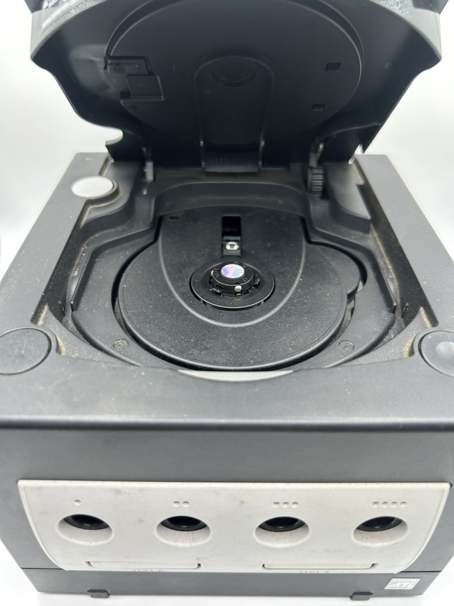 NINTENDO GAMECUBE DOL-001(USA) (SBL015858)