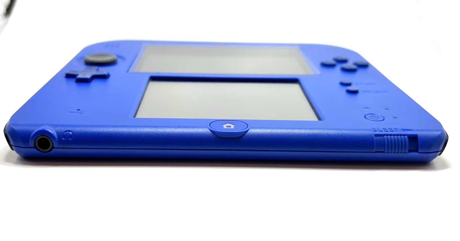 Nintendo 2DS Handheld Game Console FTR-001 Electric Blue – With charger