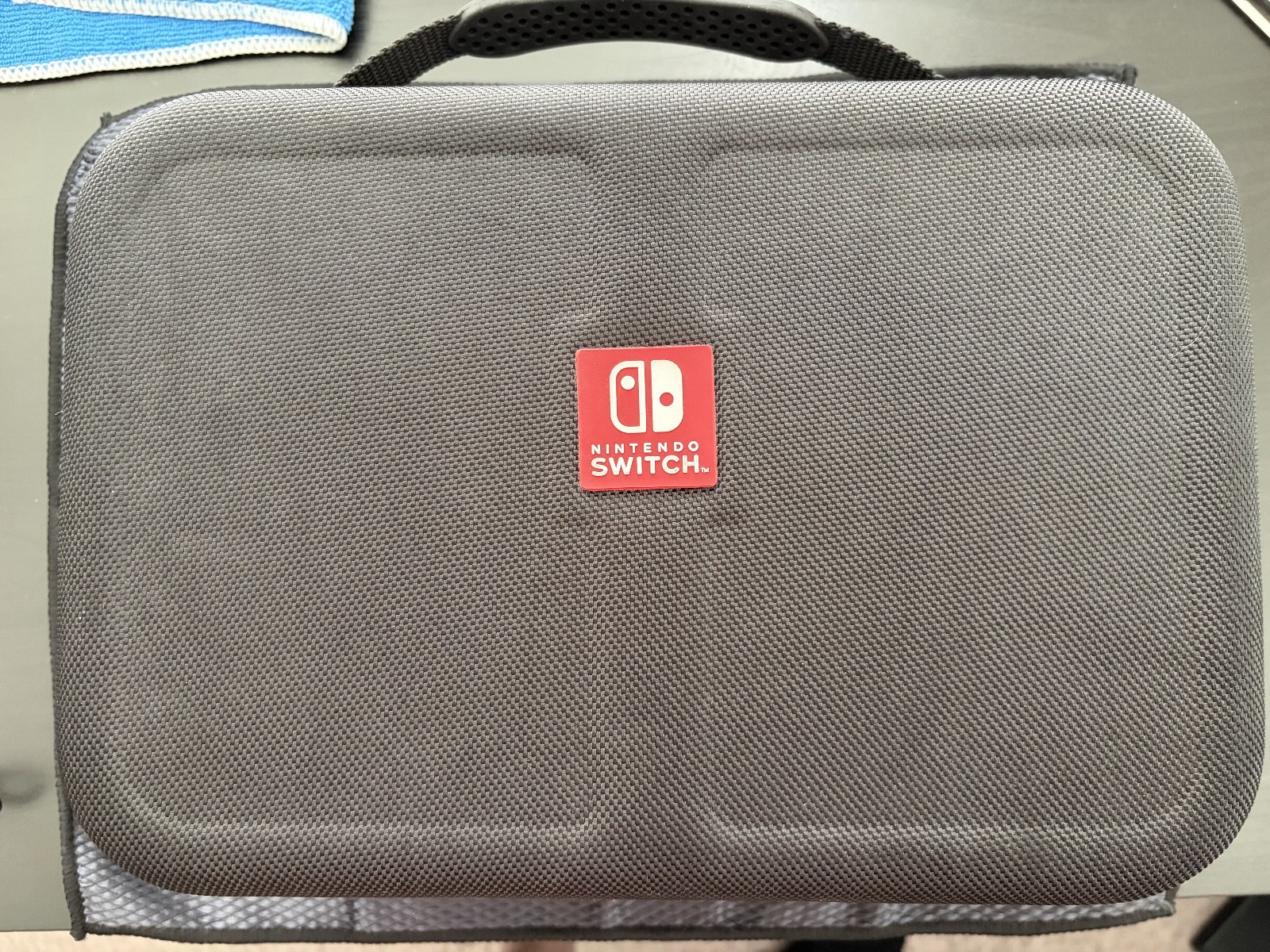 Nintendo Switch 32GB Console with Gray Joy‑Con great condition