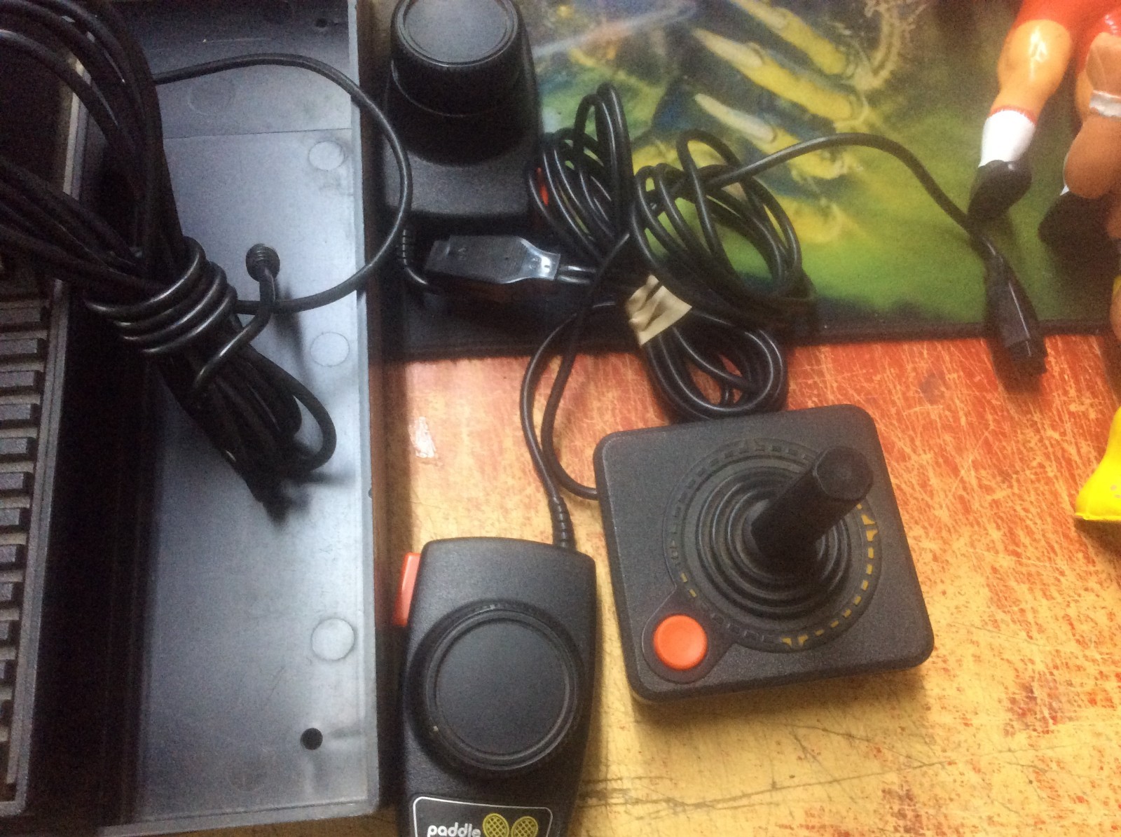 Atari 2600 SYSTEM With Organizer Center w/ Controllers 14 games