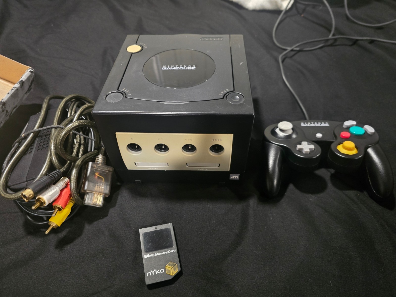 Nintendo DOL-101 GameCube Console – Black – Complete Setup