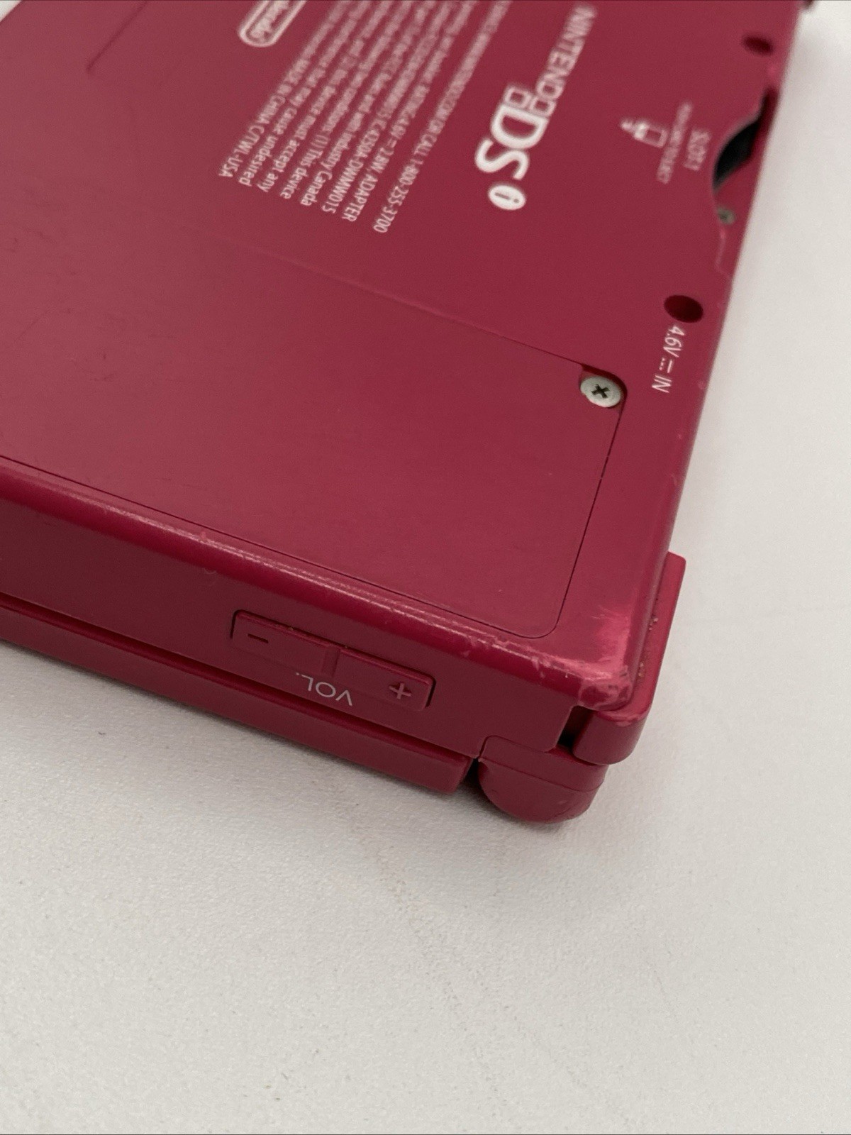 Nintendo DSi Hot Pink – Bundle Excellent Condition