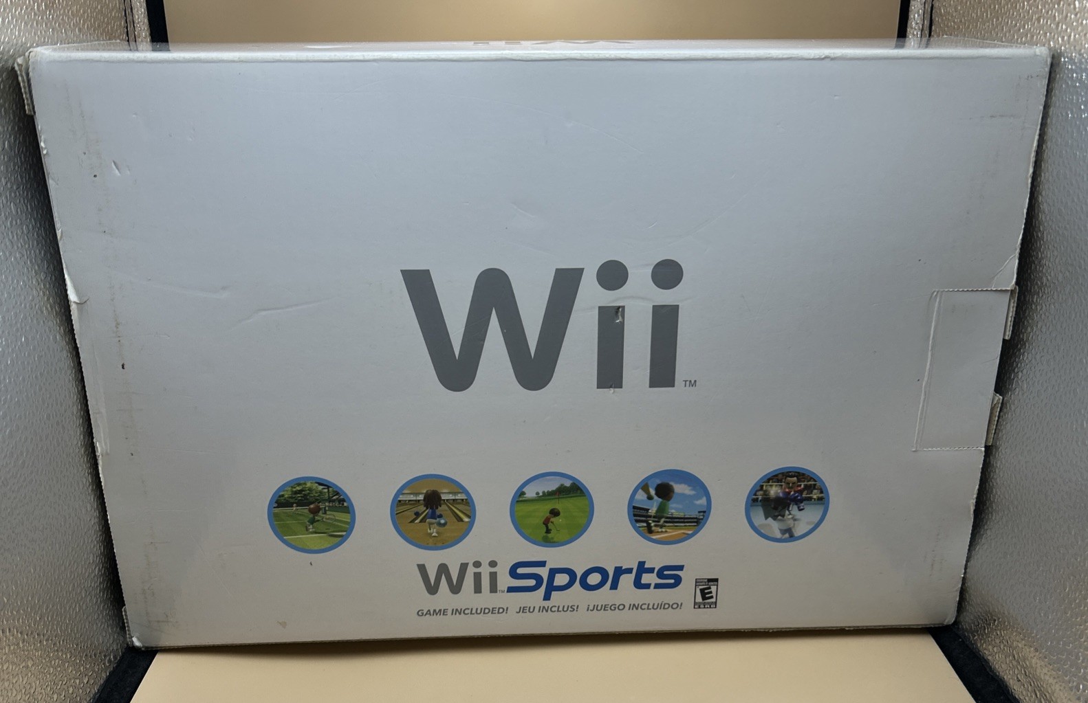 BOXED Nintendo Wii Video Game System RVL-001 Console Bundle Wii Sports Included