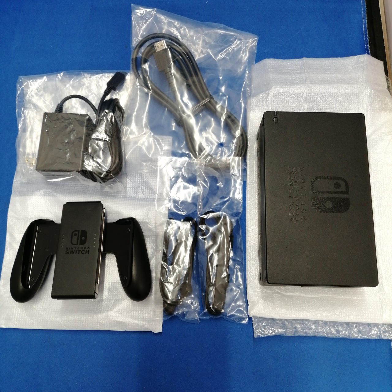NINTENDO SWITCH HAC 001( 01) Model HAC 001( 01) NINTENDO