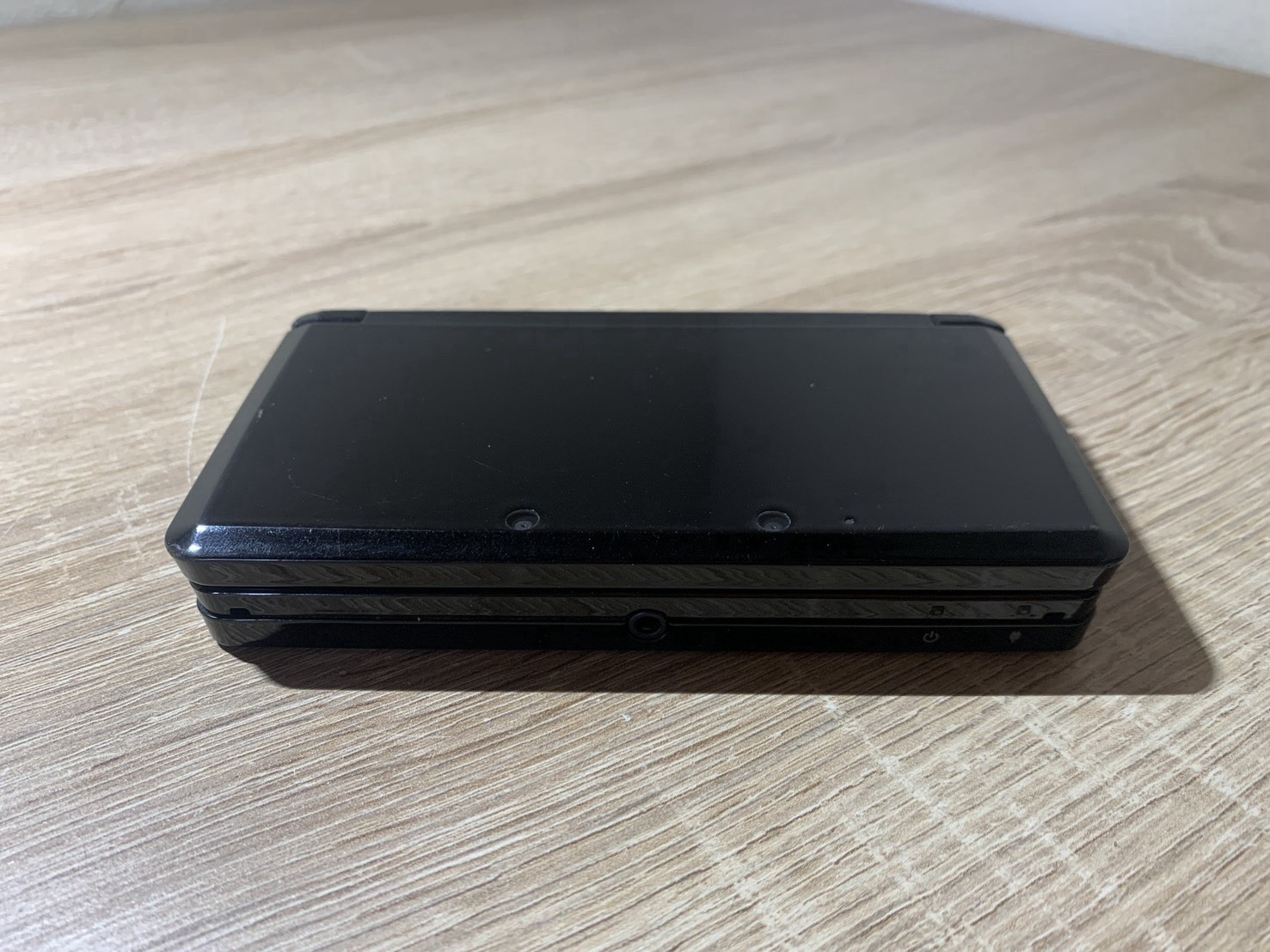 0822 Nintendo 3DS Clear Black For Parts