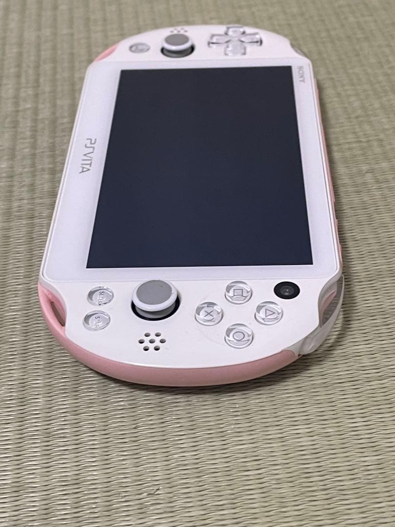 Excellent PS Vita Light Pink White PCH 2000 ZA19 Console only