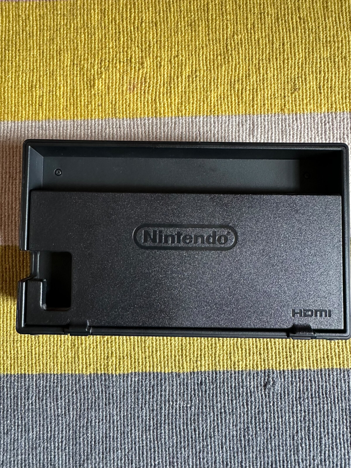 Nintendo Switch HAC-001 V1 Console (Unpatched XAW1010) + Dock + 128GB + Case