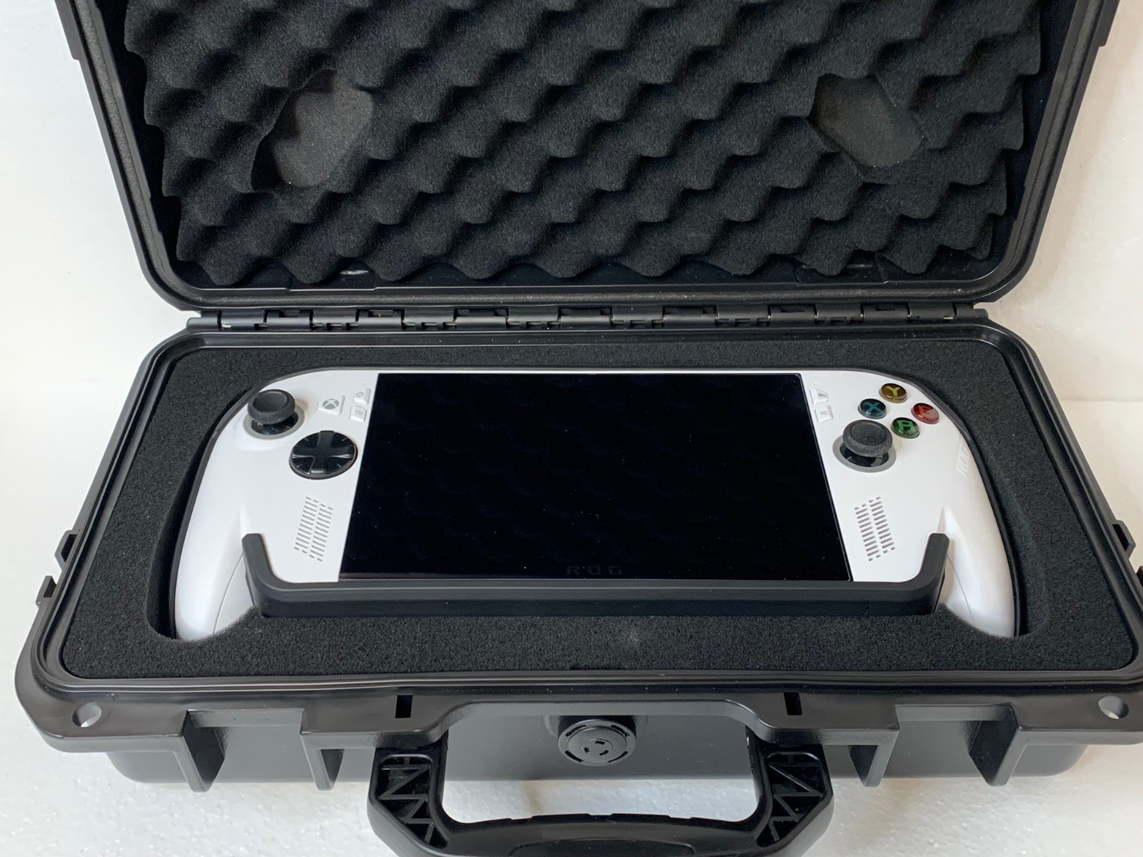 Asus ROG Xbox Ally 7″ AMD Ryzen Z2 A 16GB RAM 512GB White RC73YA W/ Case