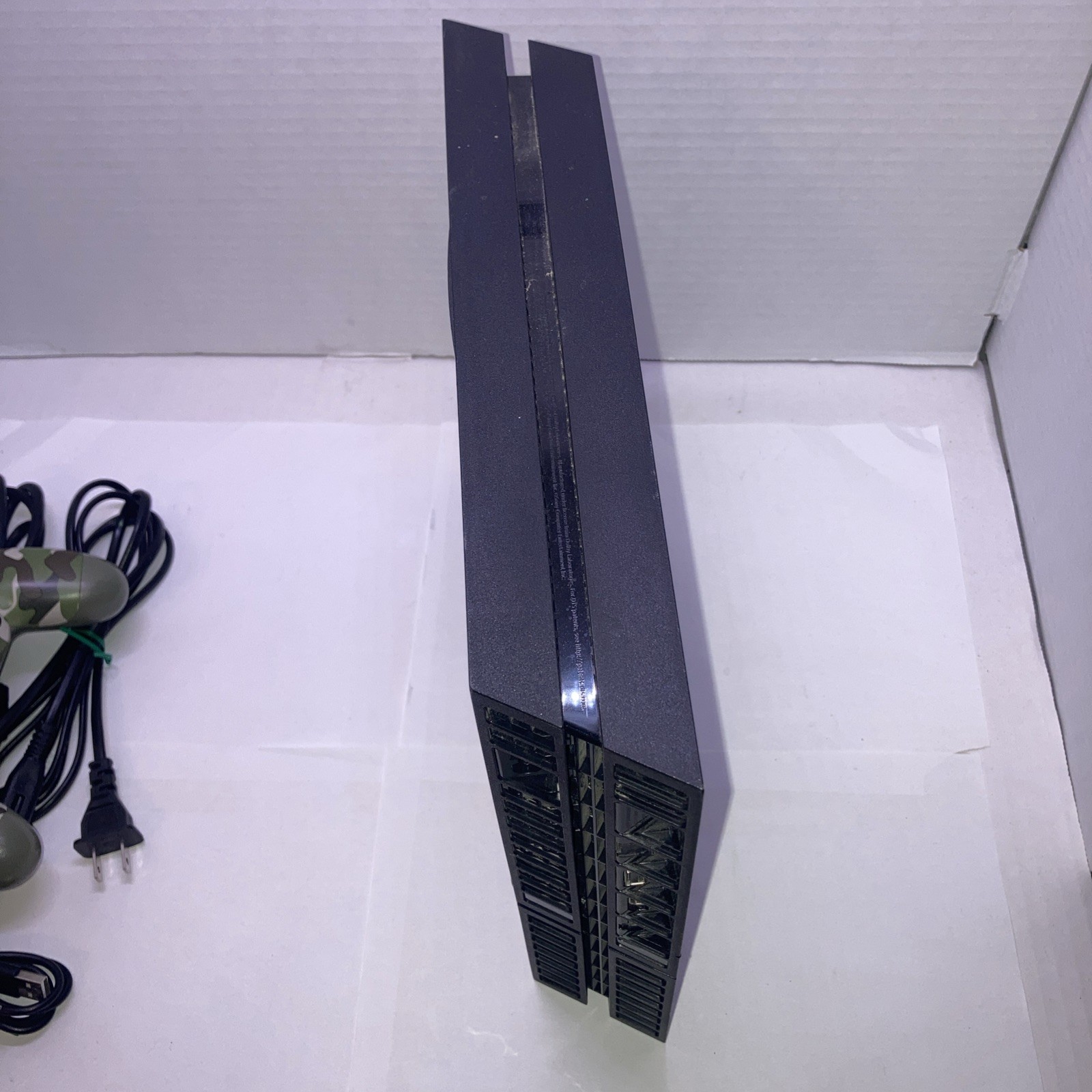 Sony PlayStation 4 Console 400 GB Black Tested No Issues W/wires, Controller